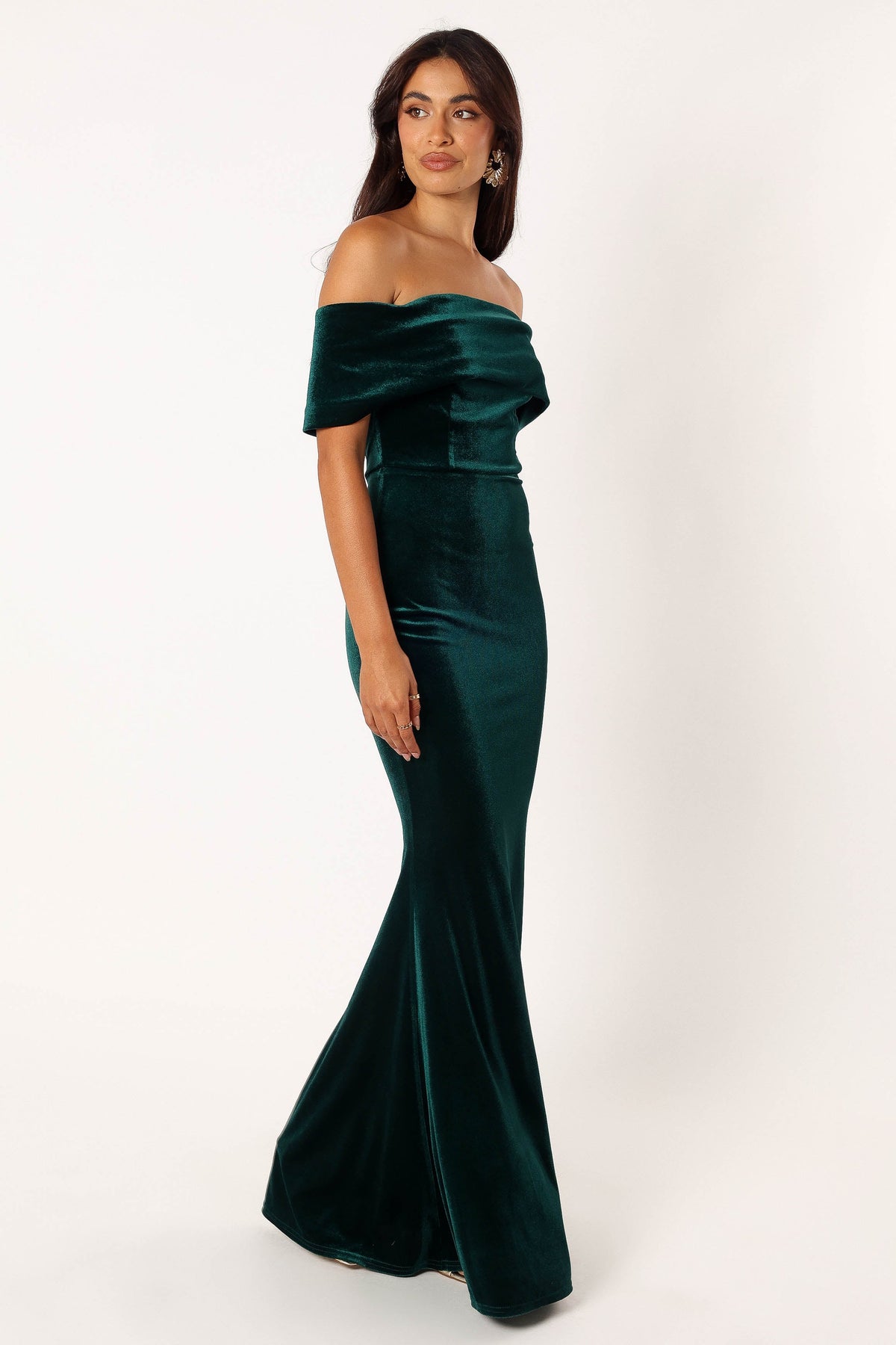 Petal and Pup Women's Adair Off Shoulder Maxi Dress - Emerald Green S Petal and Pup Women's Adair Off Shoulder Maxi Dress - Emerald Green S