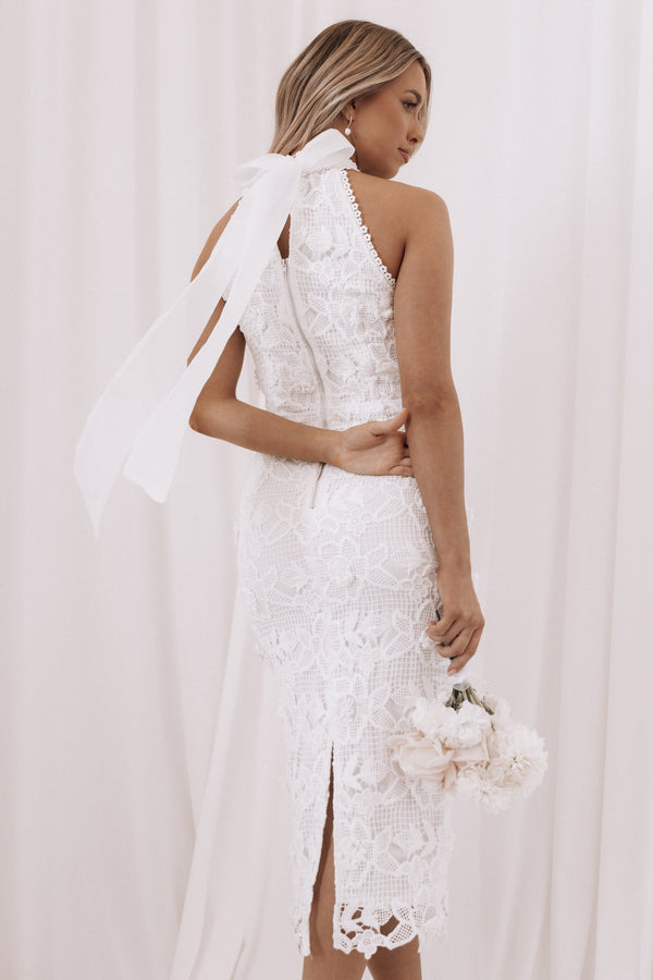 Varia Lace Maxi Dress - White | Petal & Pup USA Varia Lace Maxi Dress - White | Petal & Pup USA