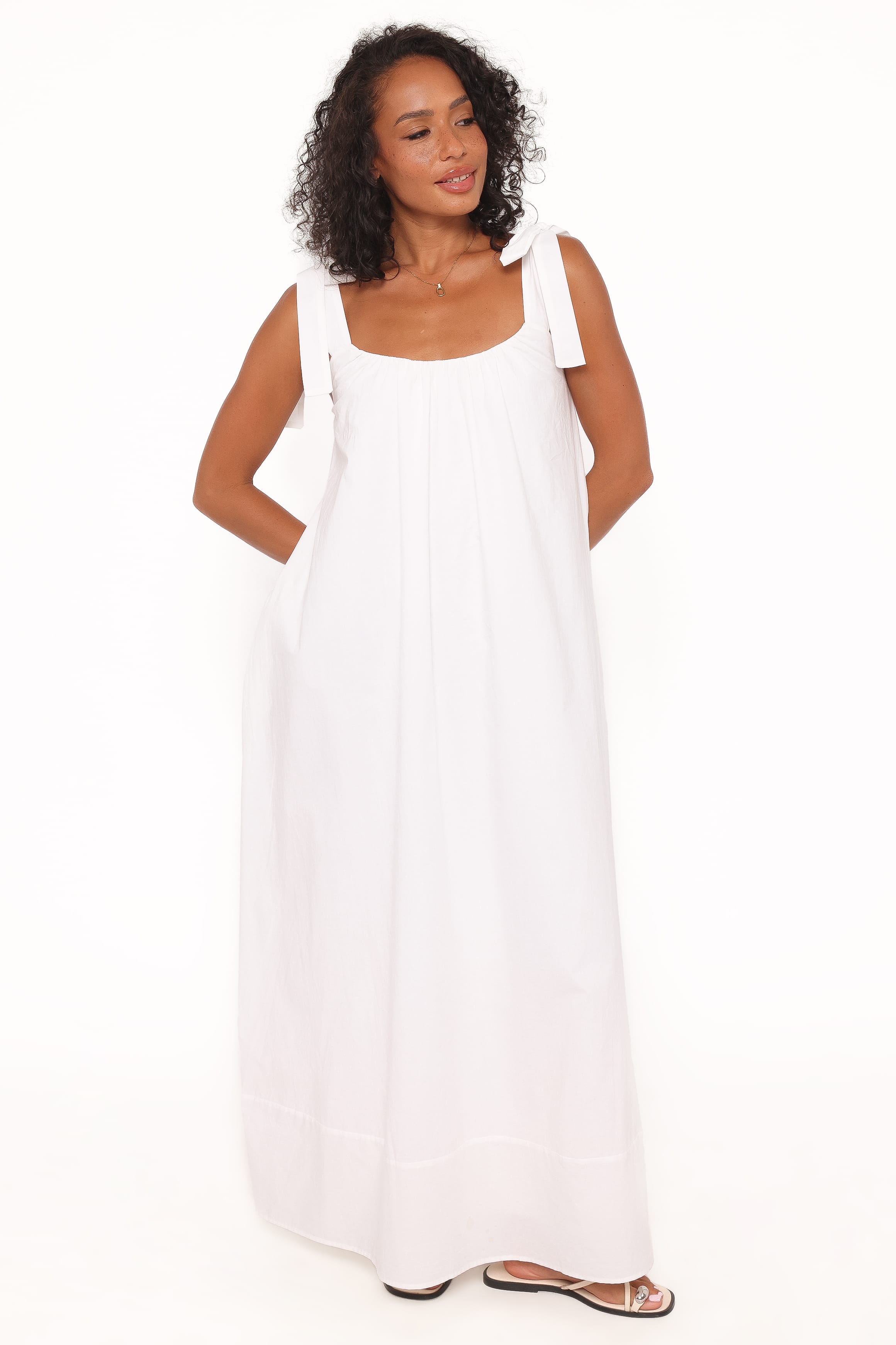 Petal and Pup USA DRESSES Amber Maxi Dress - White