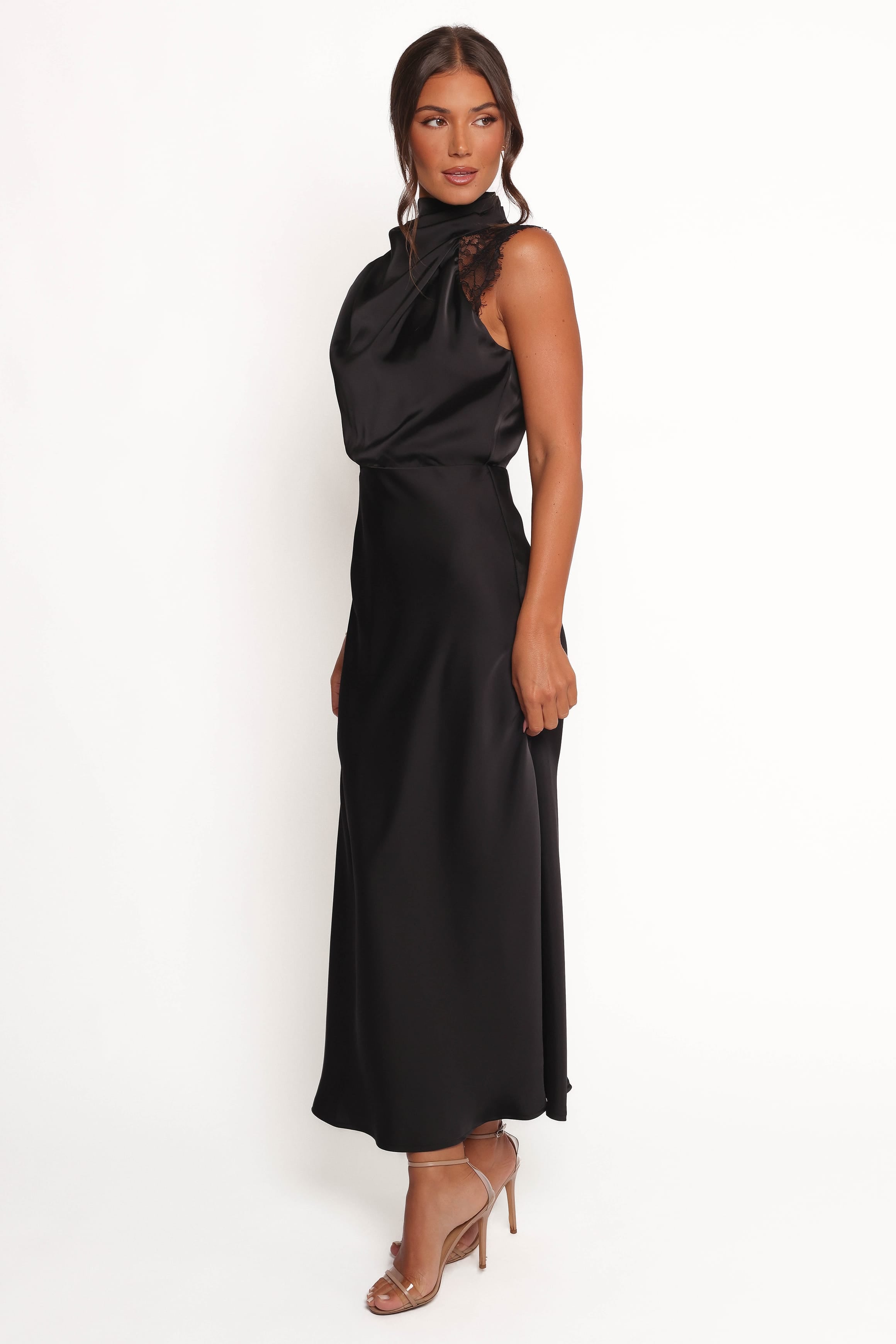 Petal and Pup Women's Anabelle Halter Neck Lace Maxi Dress - Black XL Petal and Pup Women's Anabelle Halter Neck Lace Maxi Dress - Black XL
