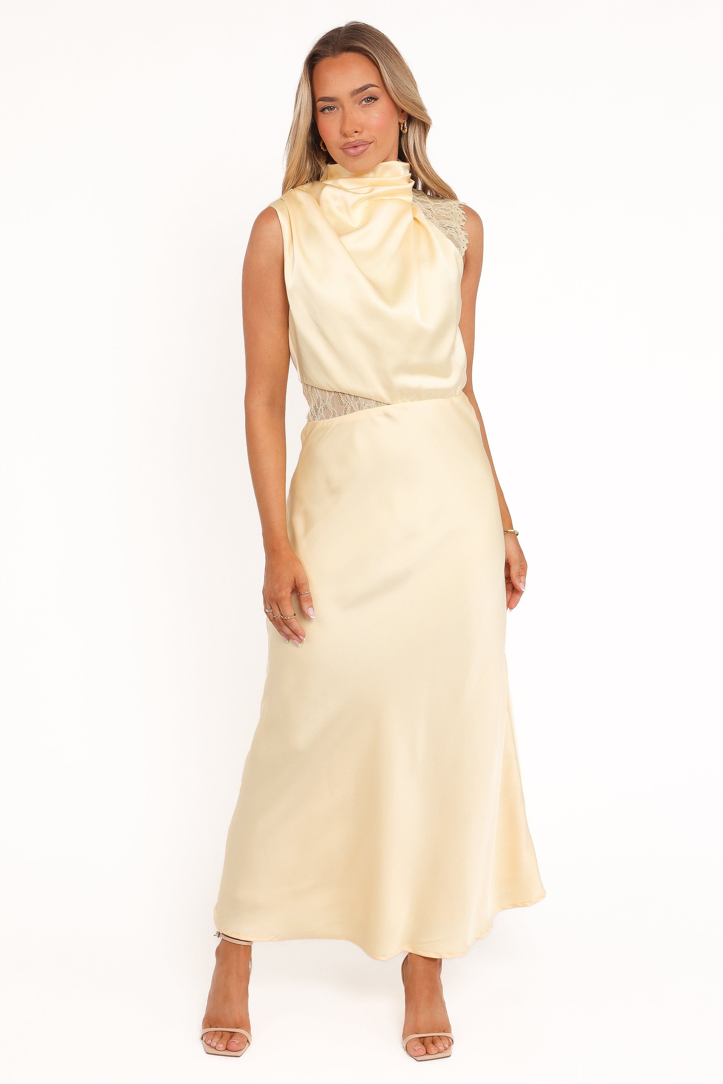 Petal and Pup Women's Anabelle Halter Neck Lace Maxi Dress - Butter Yellow S Petal and Pup Women's Anabelle Halter Neck Lace Maxi Dress - Butter Yellow S