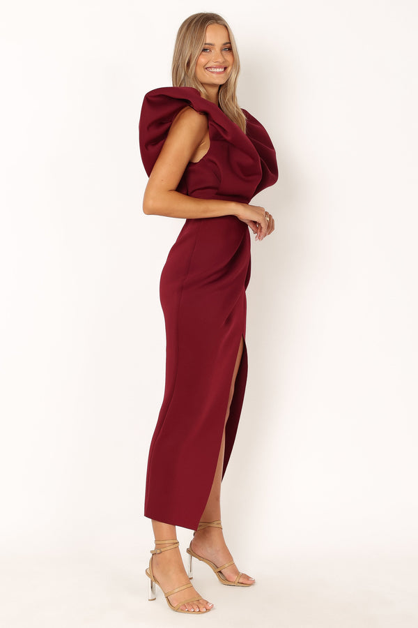 Petal and Pup USA DRESSES Augie Frill Shoulder Maxi Dress - Burgundy