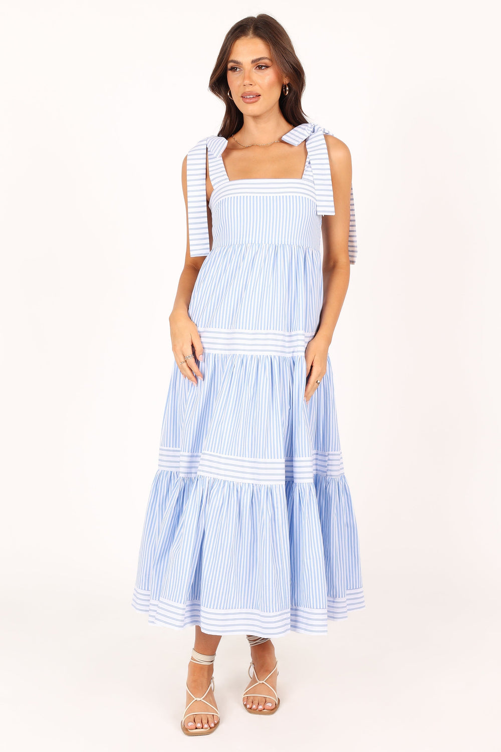 planet blue white dress Floral Print Loose Tiered Maxi Zone Measurements from size S Length Planet Blue Dresses for Women