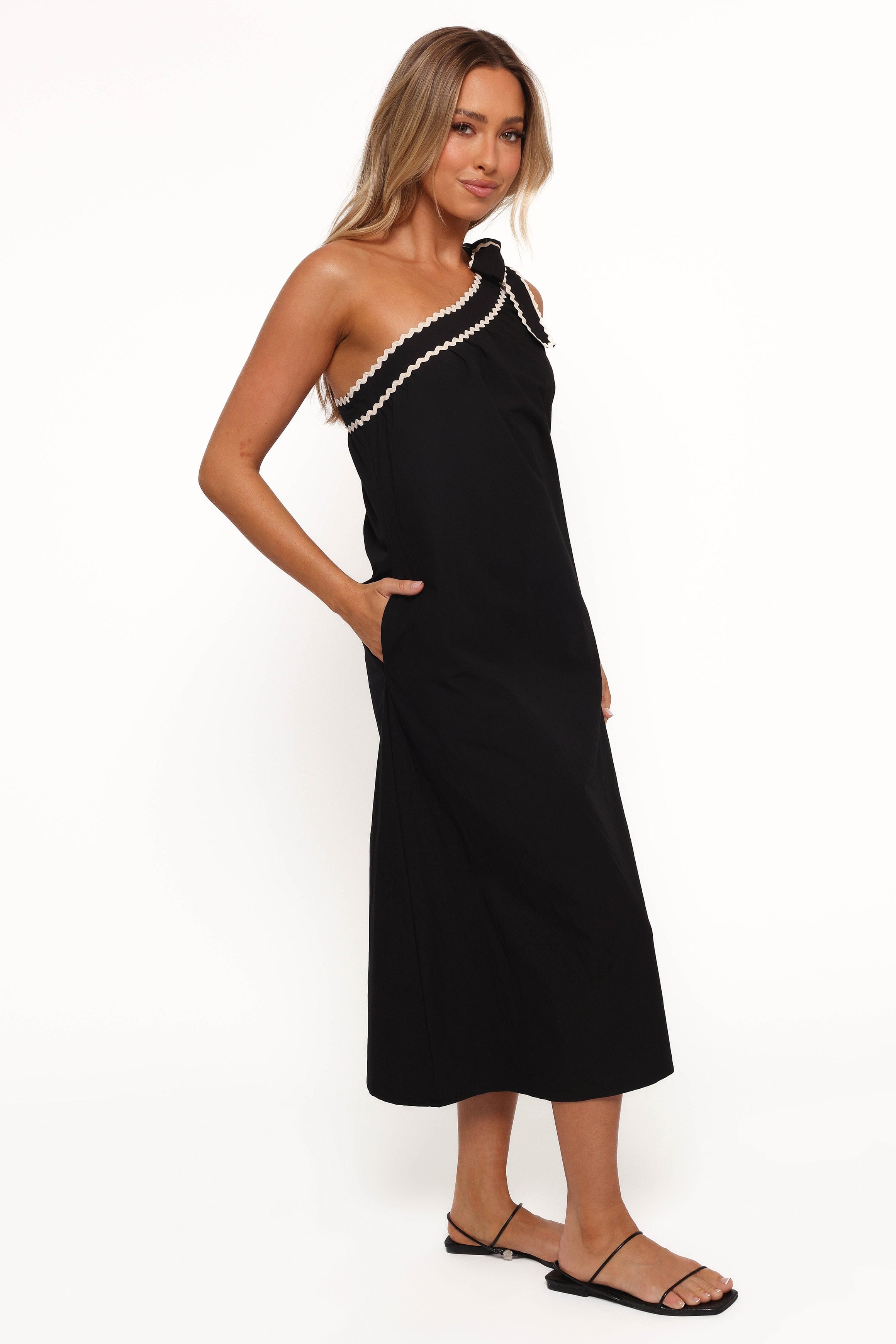 Petal and Pup USA DRESSES Brynlee One Shoulder Midi Dress - Black/Cream (Hold for Rack)
