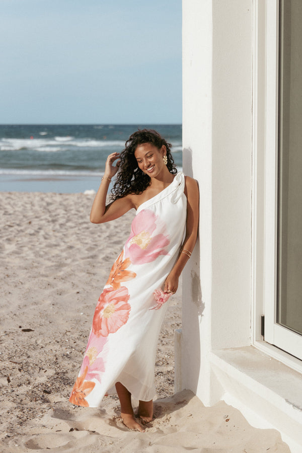 Petal and Pup USA DRESSES Charlize Maxi Dress - White Pink