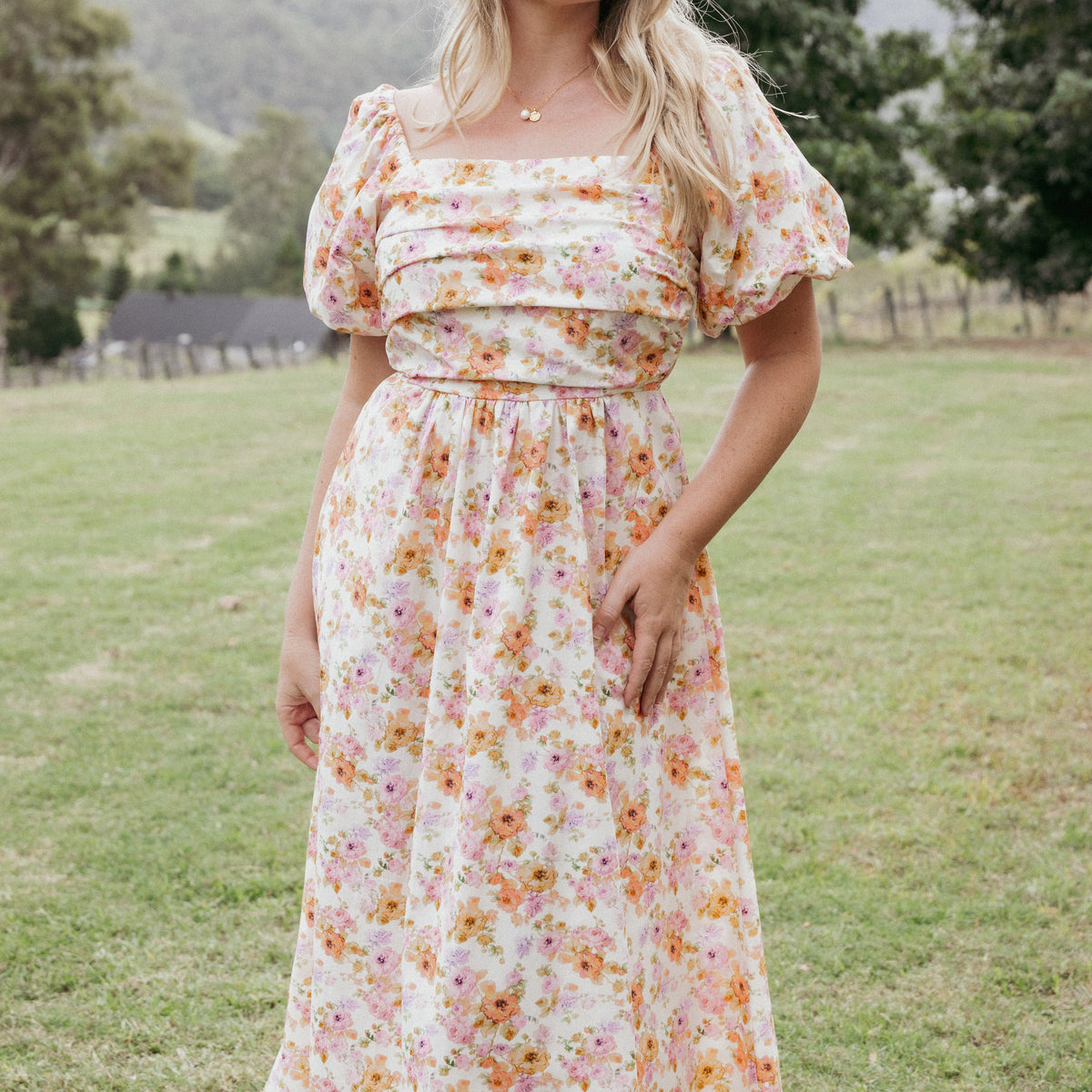 Clo Puff Sleeve Midi Dress - Peach Floral