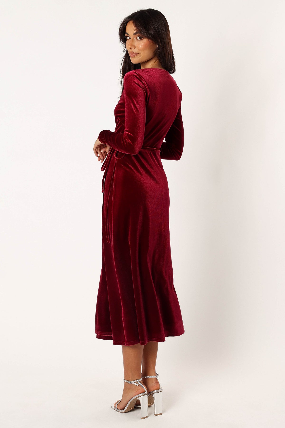 Darby Long Sleeve Midi Dress - Burgundy | Petal & Pup USA Darby Long Sleeve Midi Dress - Burgundy | Petal & Pup USA