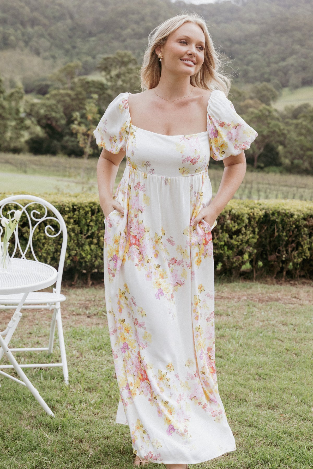 knee length dresses for ladies Sasilia Floral Puff Sleeve Dress main image 1
