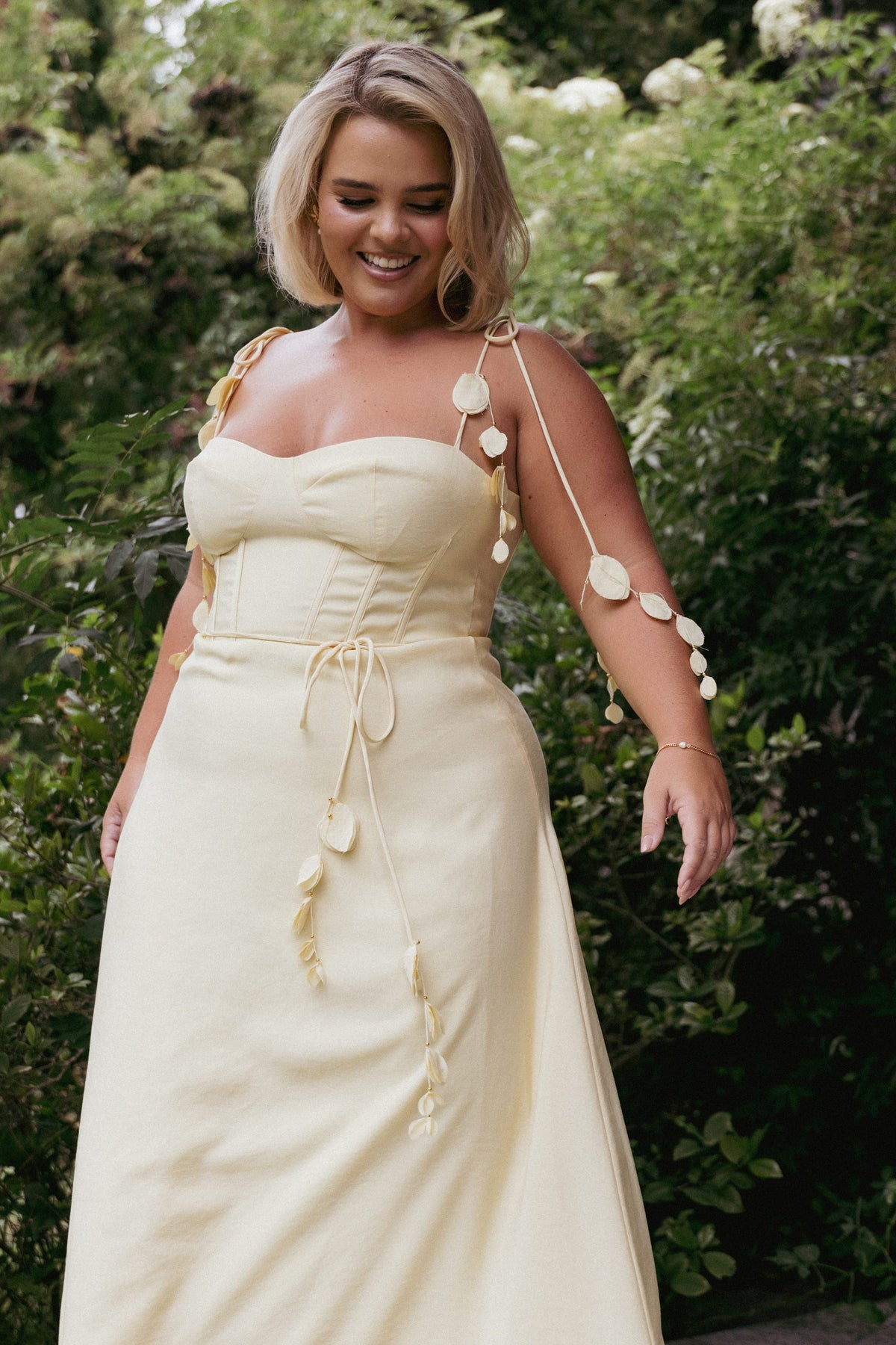 petal and pup yellow dress Petal and Pup Women's Della Midi Dress