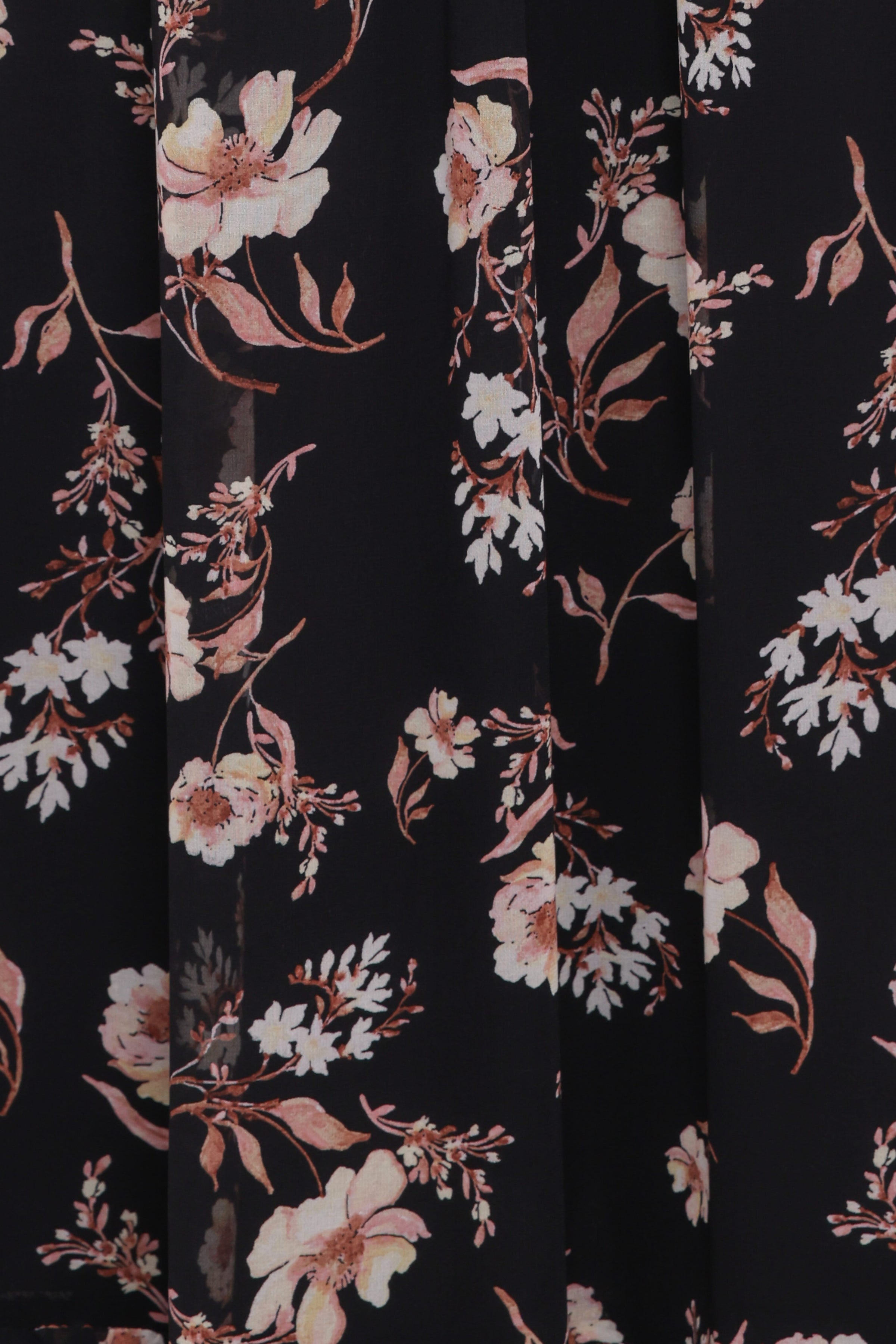 Petal and Pup Women's Evian Long Sleeve Maxi Dress - Black Floral Petal and Pup Women's Evian Long Sleeve Maxi Dress - Black Floral