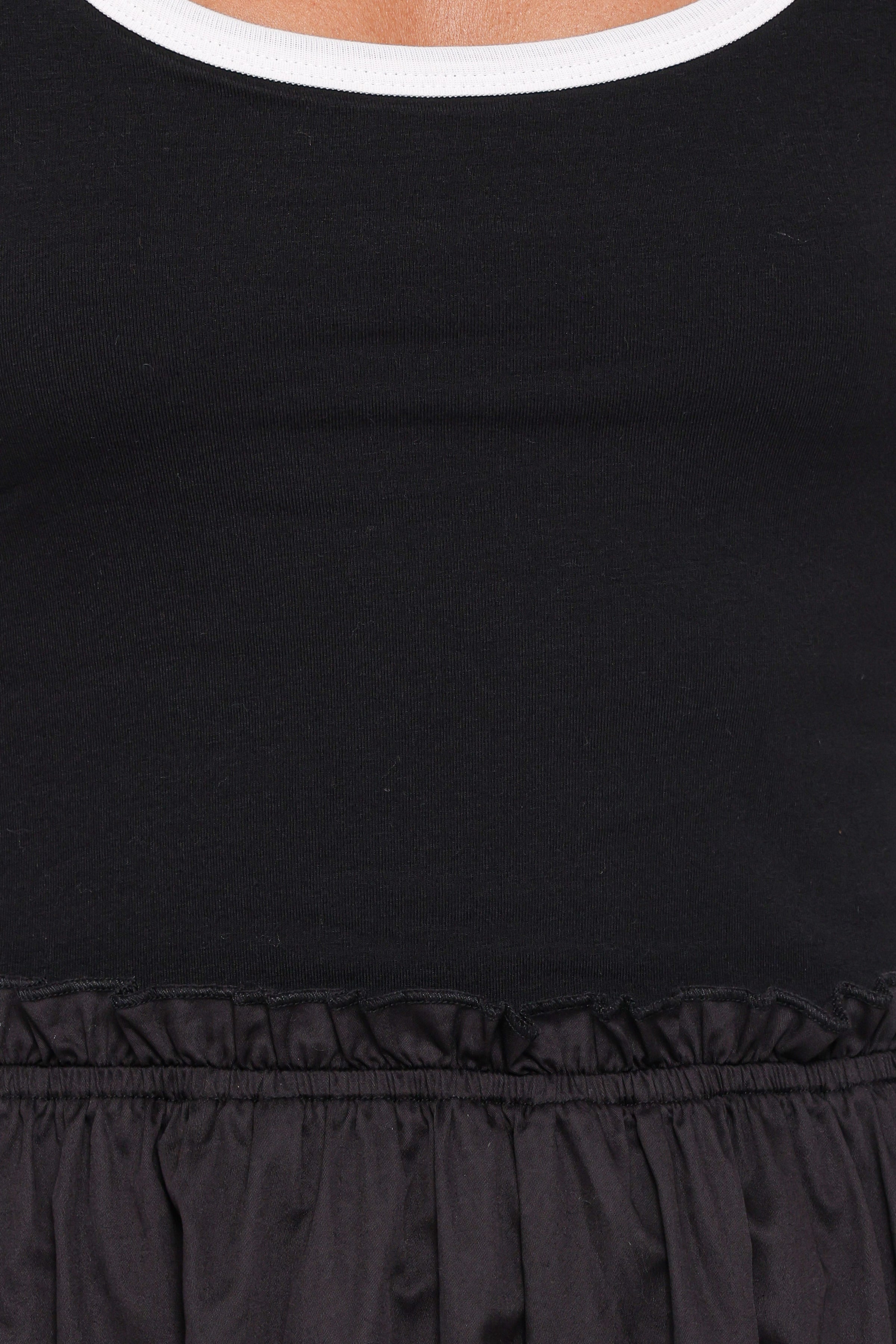 Petal and Pup USA DRESSES Finesse Maxi Dress - Black