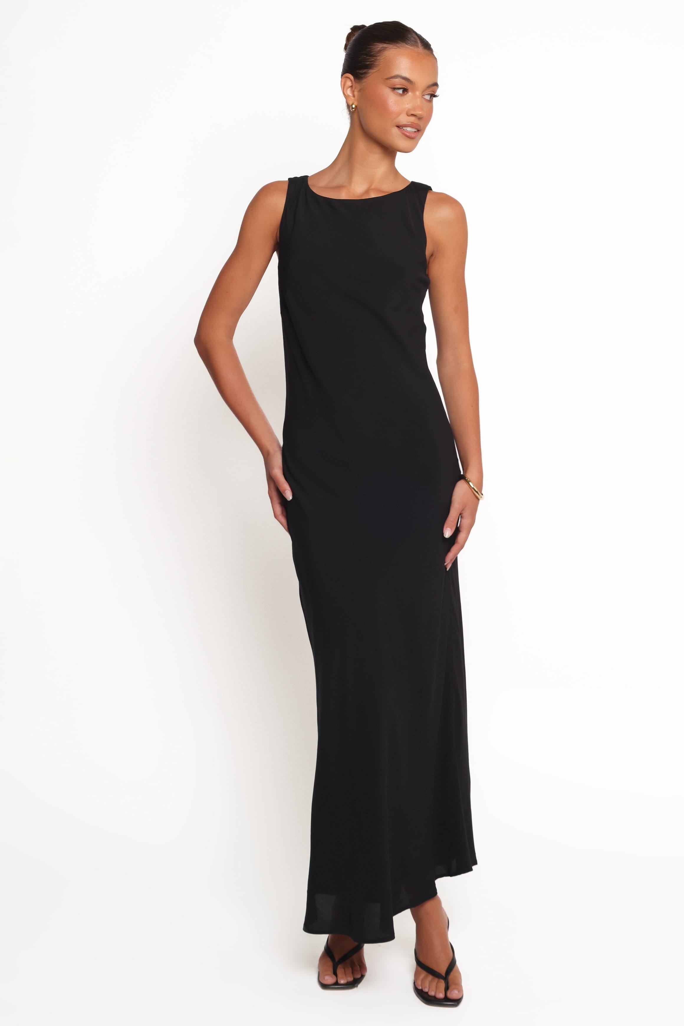 ボーダーズアットバルコニー DRAPED MAXI DRESS ワンピース 黒 Flavia Maxi Dress - Black | Petal & Pup USA