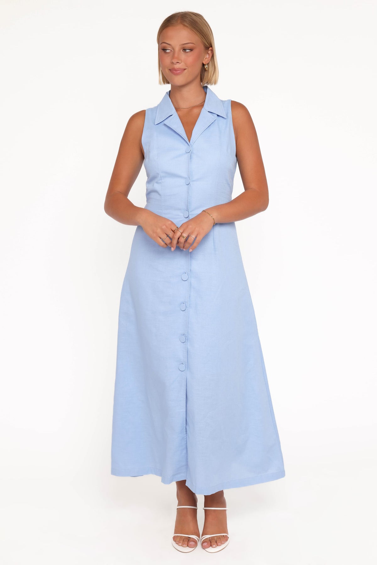 sachin and babi light blue dress commuter outfits minimalist style vintage