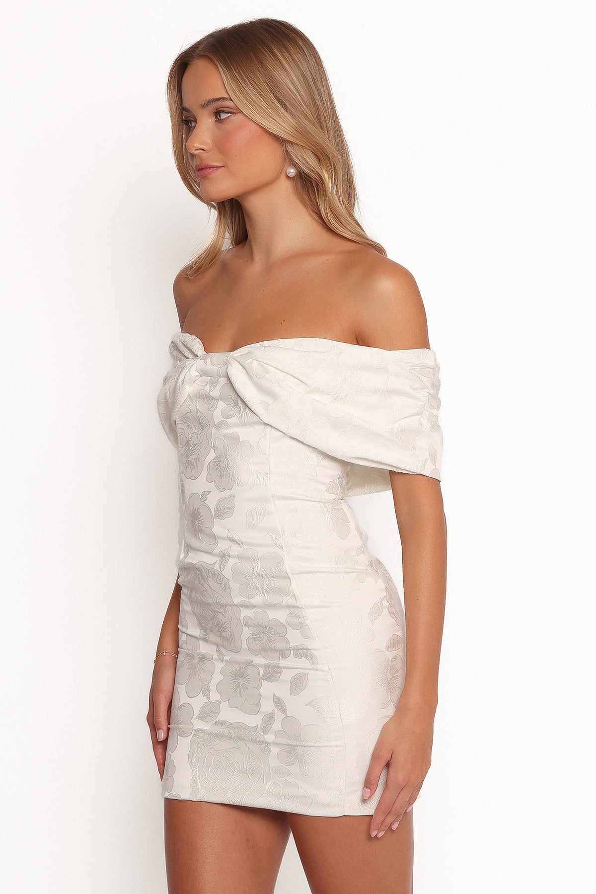 caleigh mini dress white floral Petal and Pup Women's Kaeli Mini Dress