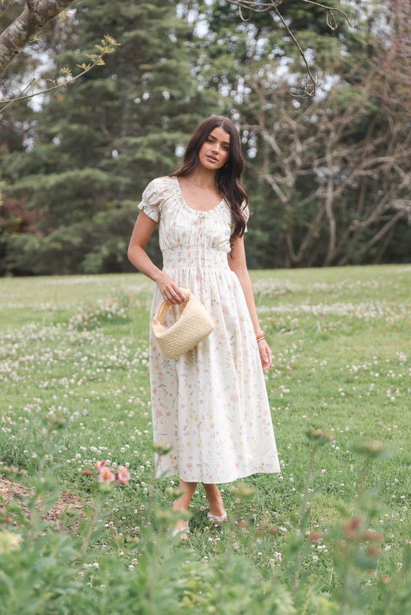 Petal and Pup USA DRESSES Katana Puff Sleeve Midi Dress - Floral