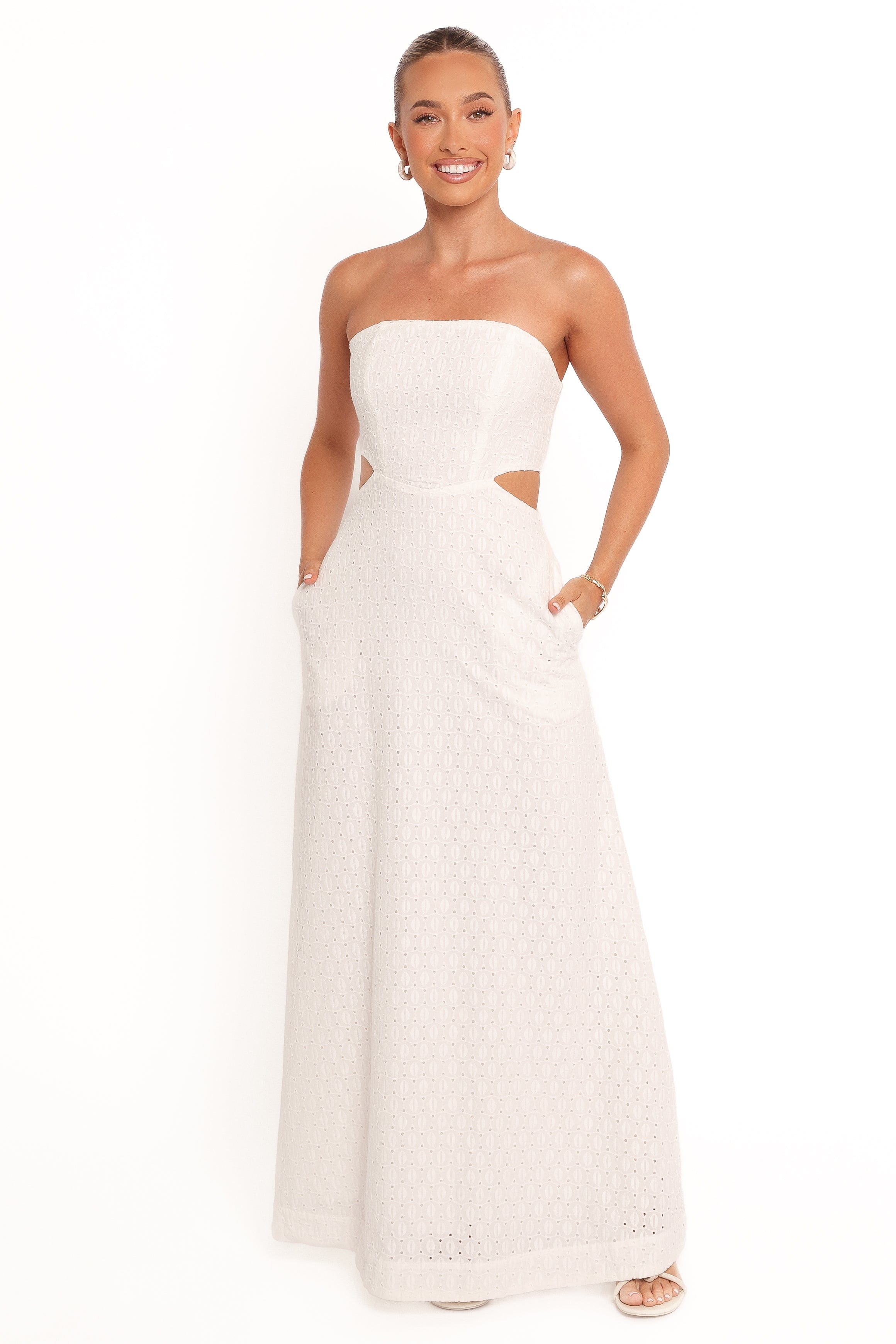 Andmary Laura tiered dress whiteキャミワンピ 予約]レース切替キャミ