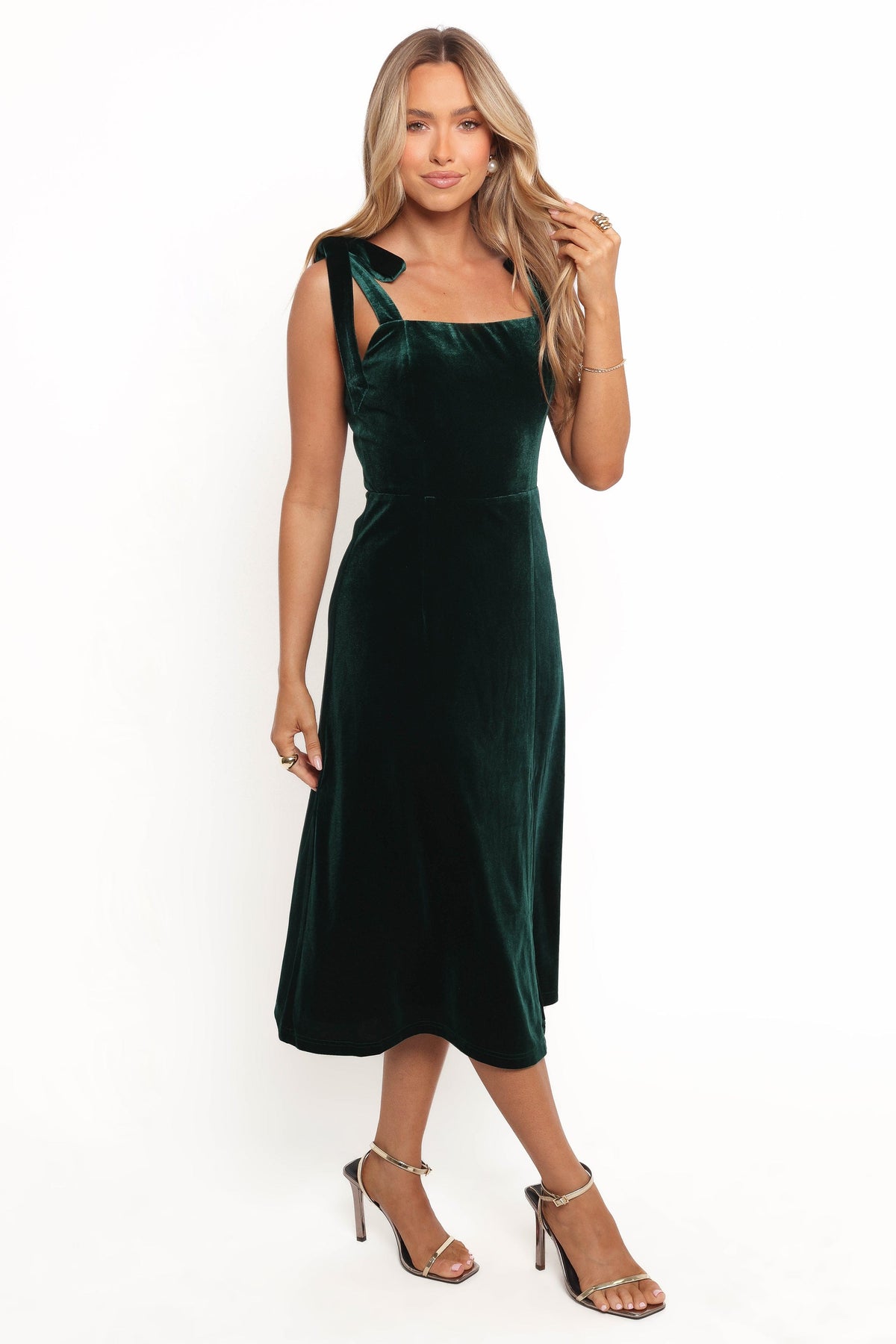 velvet dress emerald Petal and Pup Women's Laurel Velvet Midi Dress