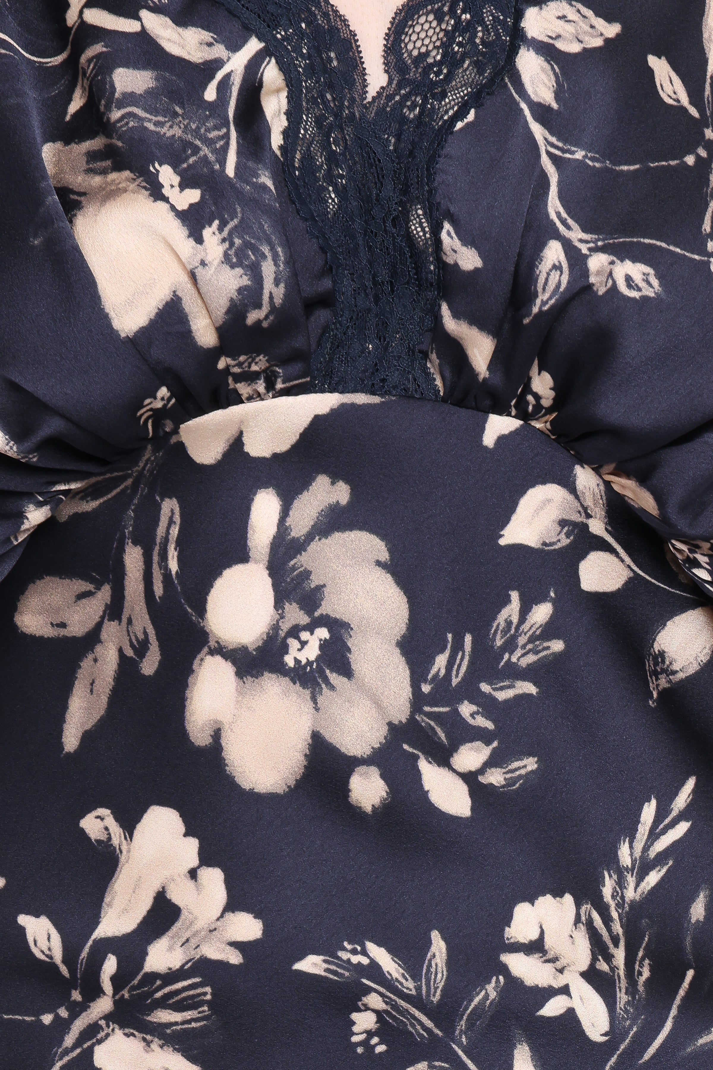 Petal and Pup Women's Laurent Midi Dress - Navy Cream Floral Petal and Pup Women's Laurent Midi Dress - Navy Cream Floral