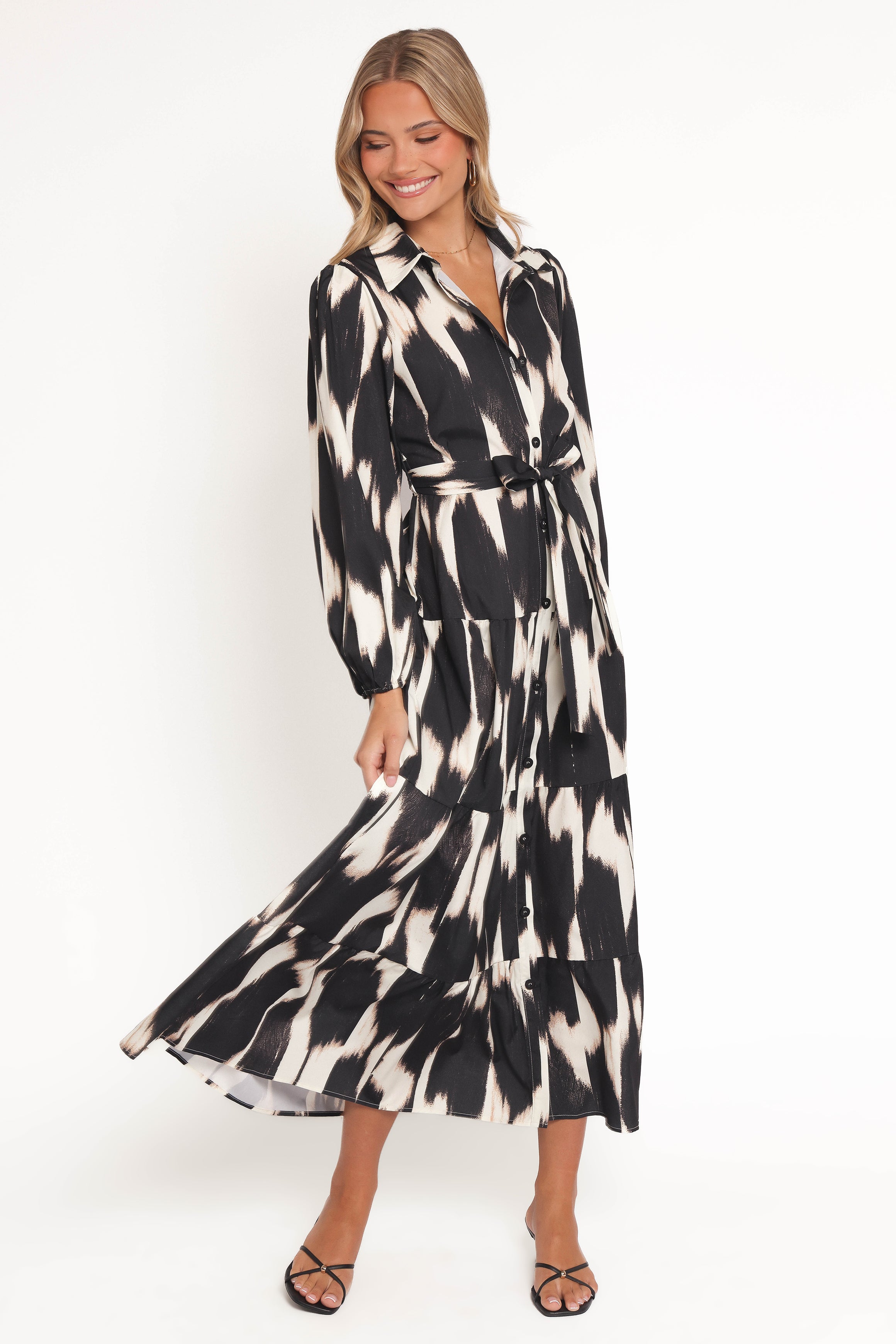 Petal and Pup USA DRESSES Lincoln Long Sleeve Maxi Dress - Black Print