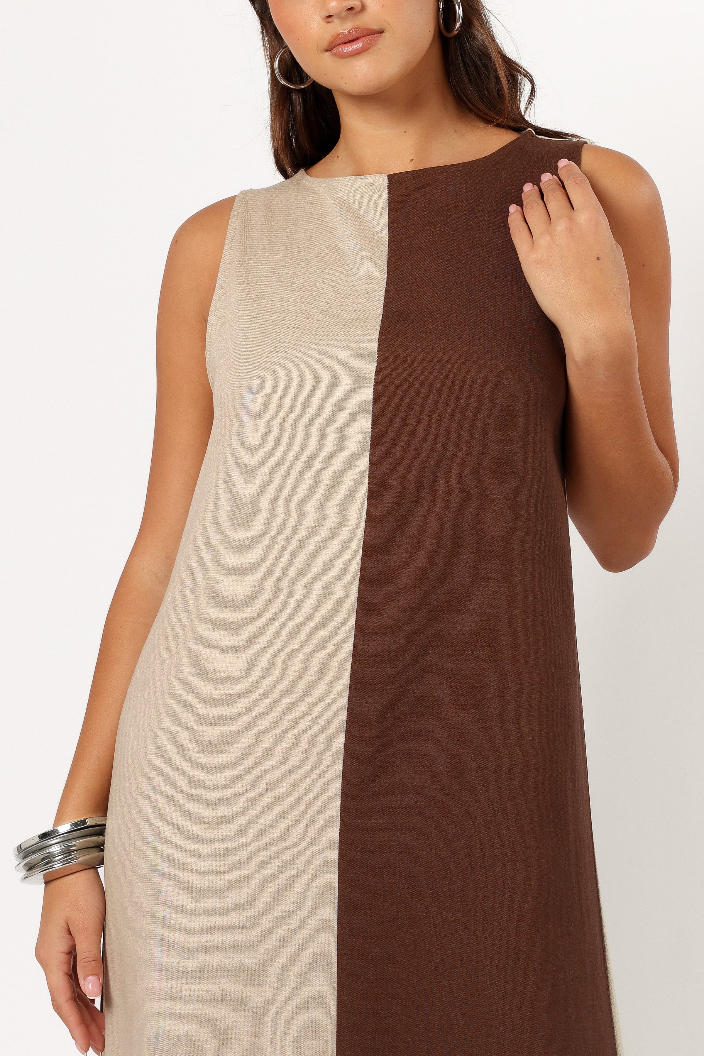 Petal and Pup USA DRESSES Lindi Maxi Dress - Brown/Beige