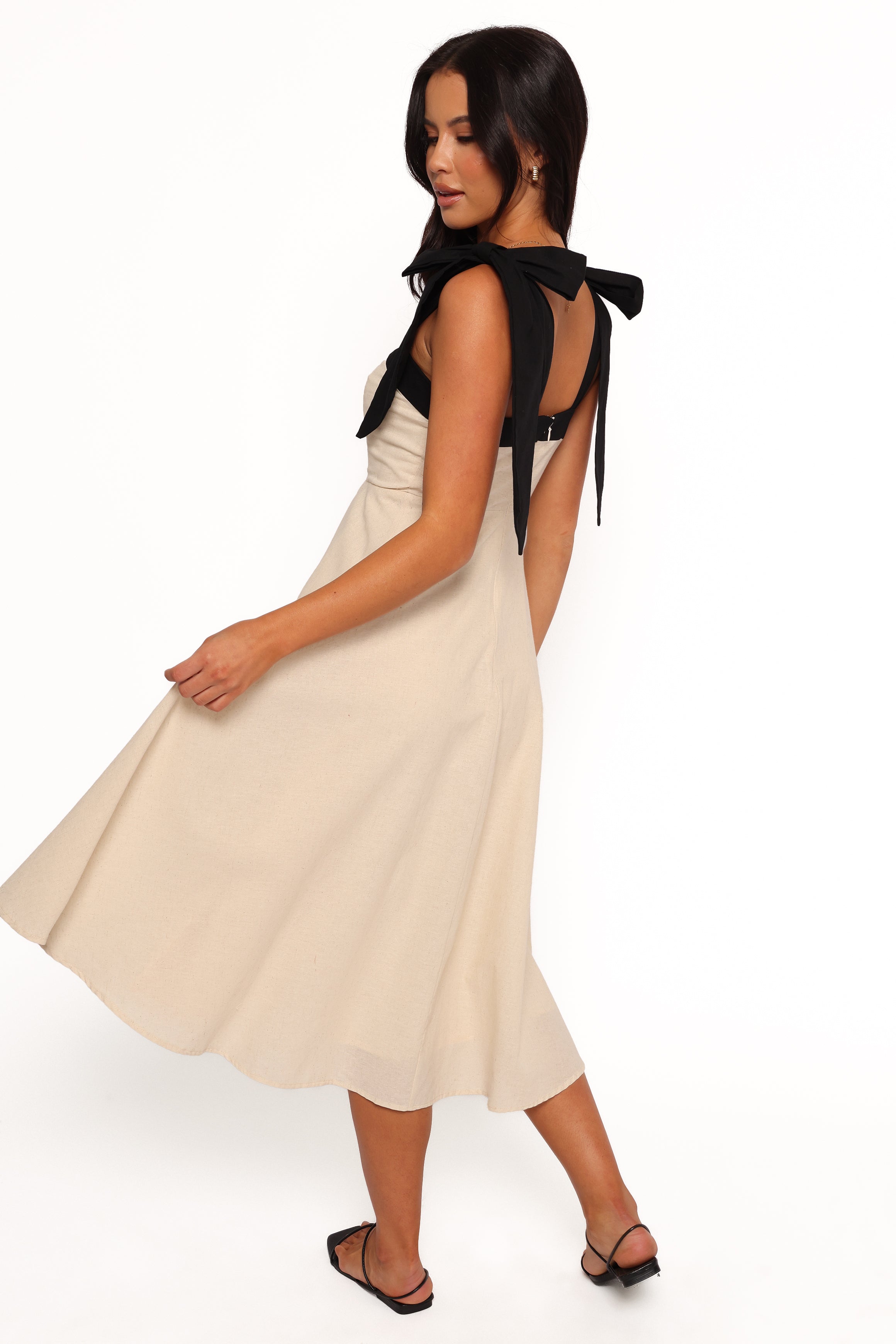 Petal and Pup USA DRESSES Olinda Midi Dress - Oatmeal Black