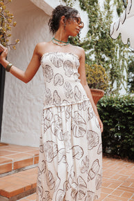 Petal and Pup USA DRESSES Parkway Maxi Dress - Cream Shells