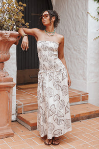 Petal and Pup USA DRESSES Parkway Maxi Dress - Cream Shells