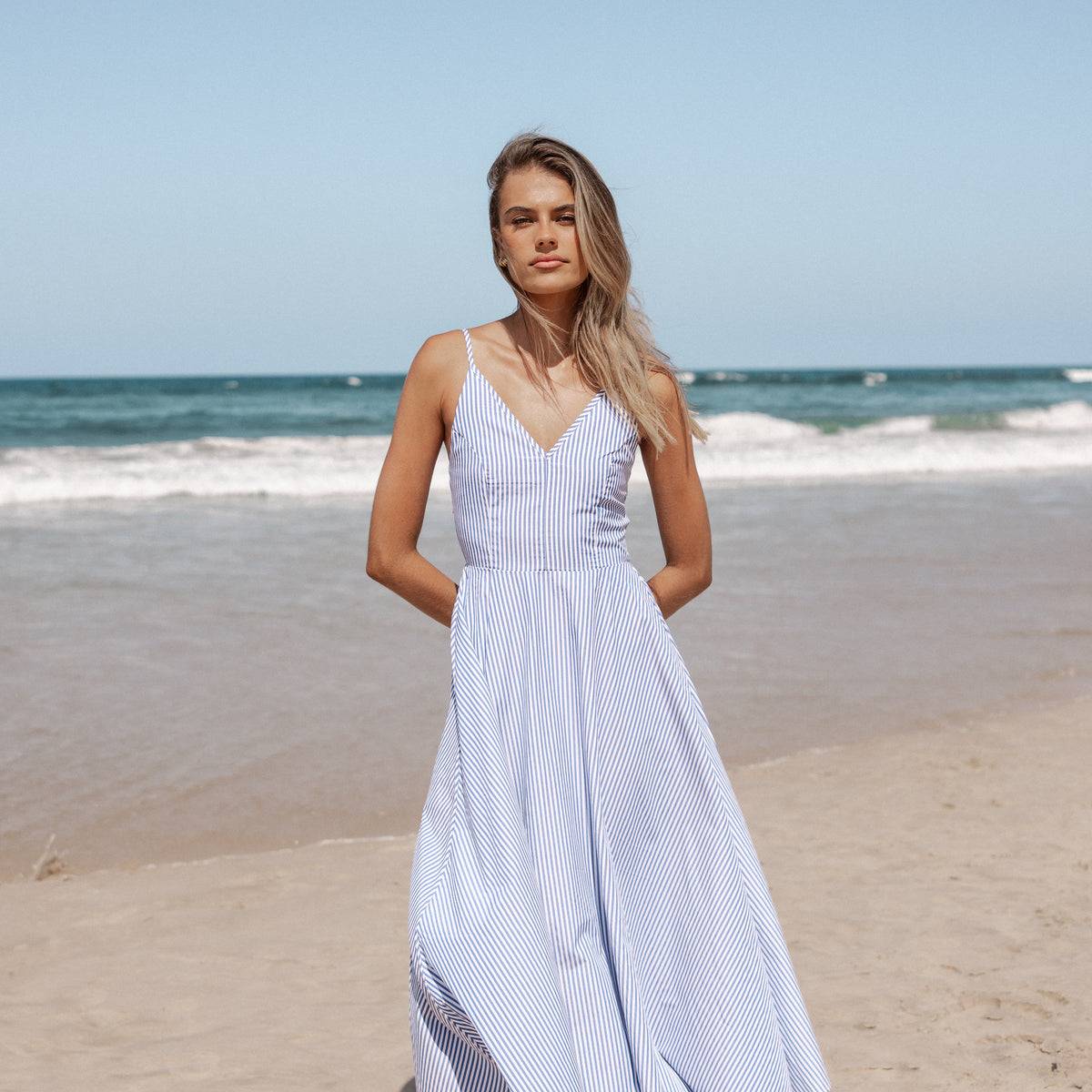 Petal and Pup Women's Romilly Strappy Maxi Dress - Blue