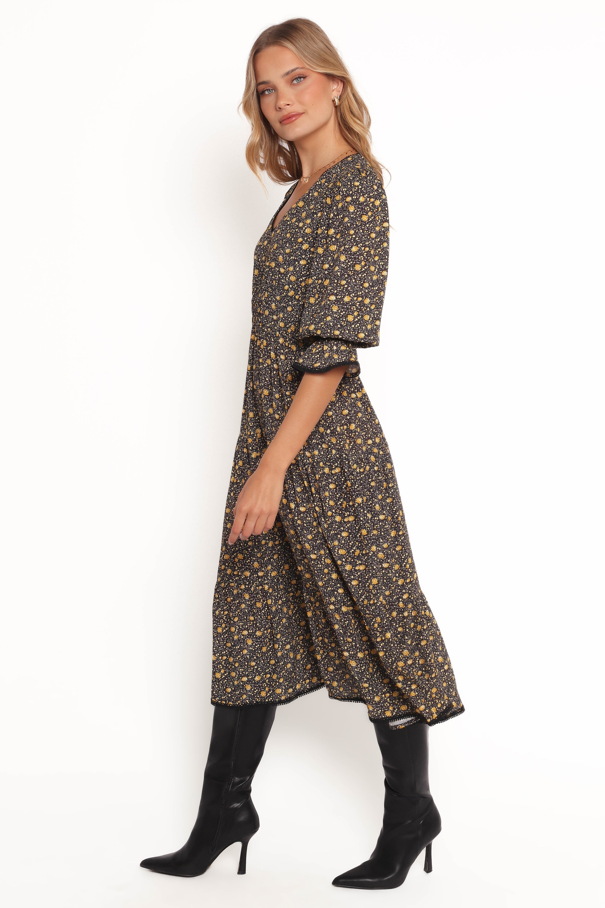 Petal and Pup USA DRESSES Simone Midi Dress - Midnight Daisy