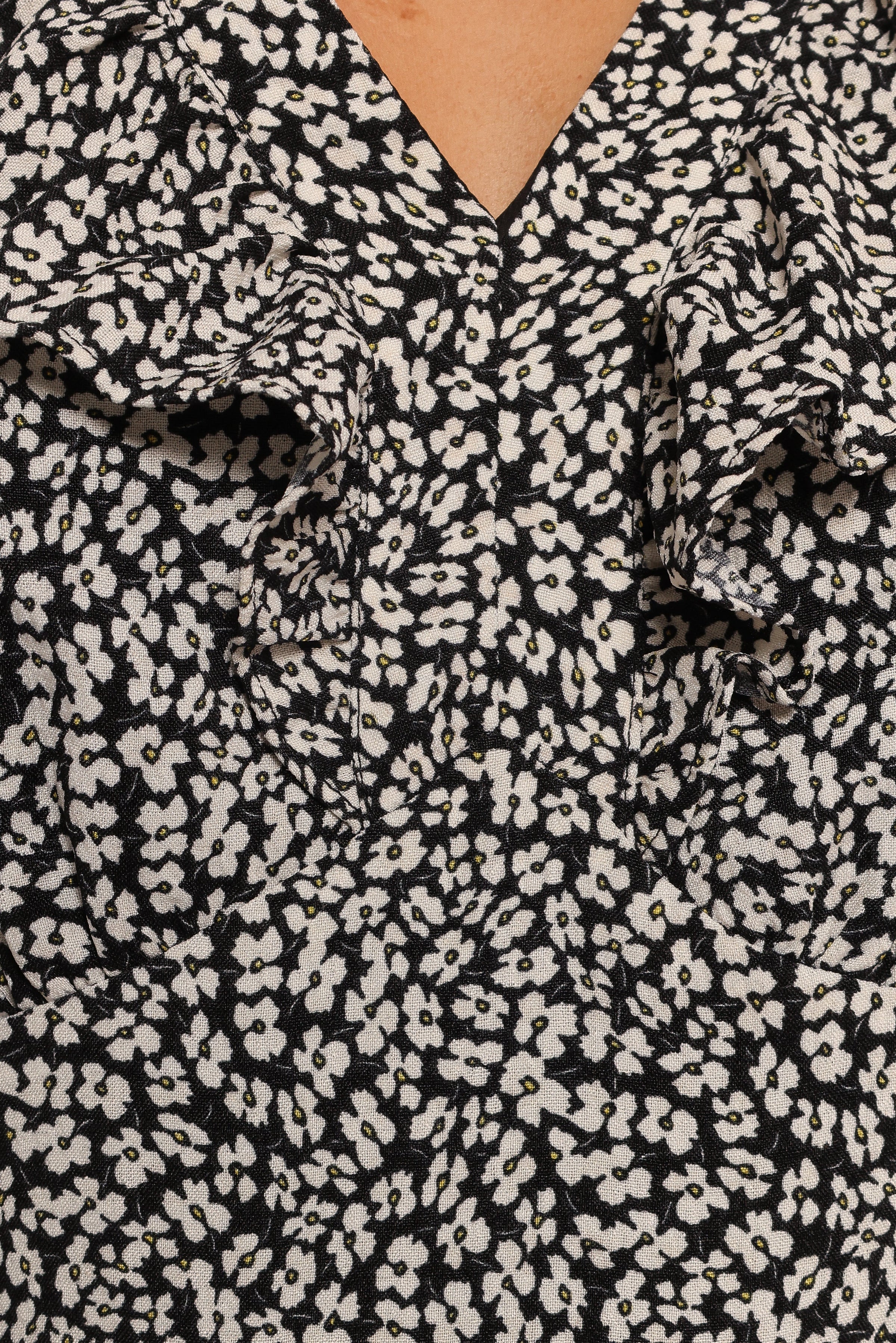 Petal and Pup USA DRESSES Sophie Long Sleeve Maxi Dress - Black/Ivory