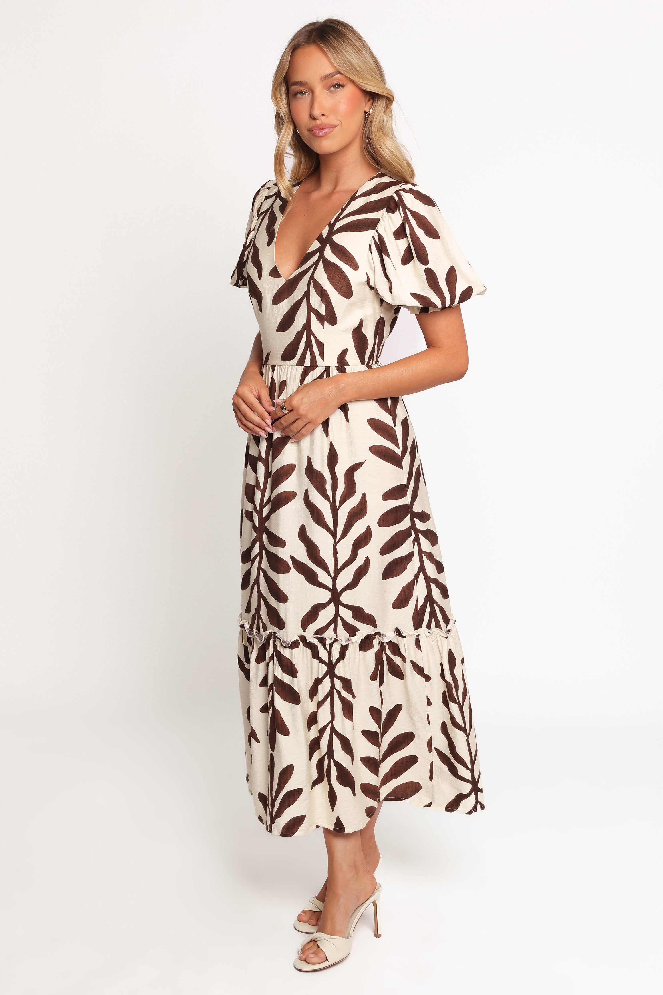 Petal and Pup USA DRESSES Steele Puff Sleeve Midi Dress - Brown Palm