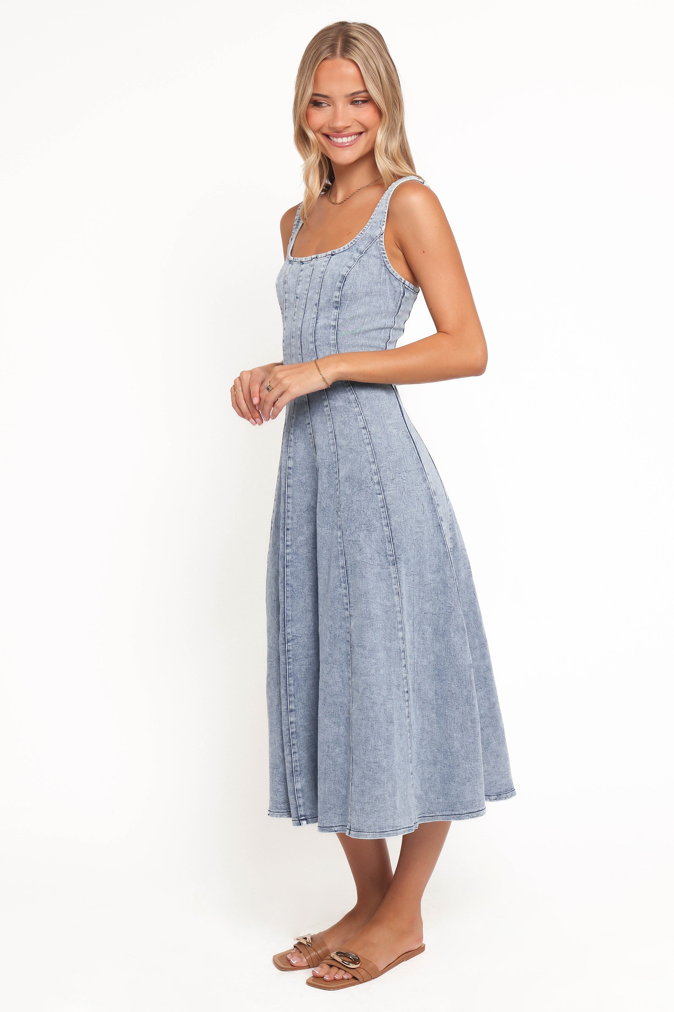 Petal and Pup USA DRESSES Una Midi Dress - Light Denim