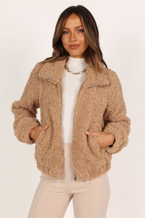 Petal and Pup USA OUTERWEAR Lucia Zip Front Teddy Jacket - Camel