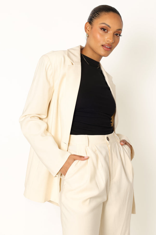 Petal and Pup USA OUTERWEAR Noelle Oversized Blazer - Cream