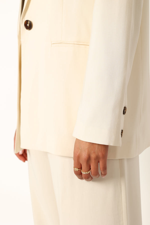 Petal and Pup USA OUTERWEAR Noelle Oversized Blazer - Cream