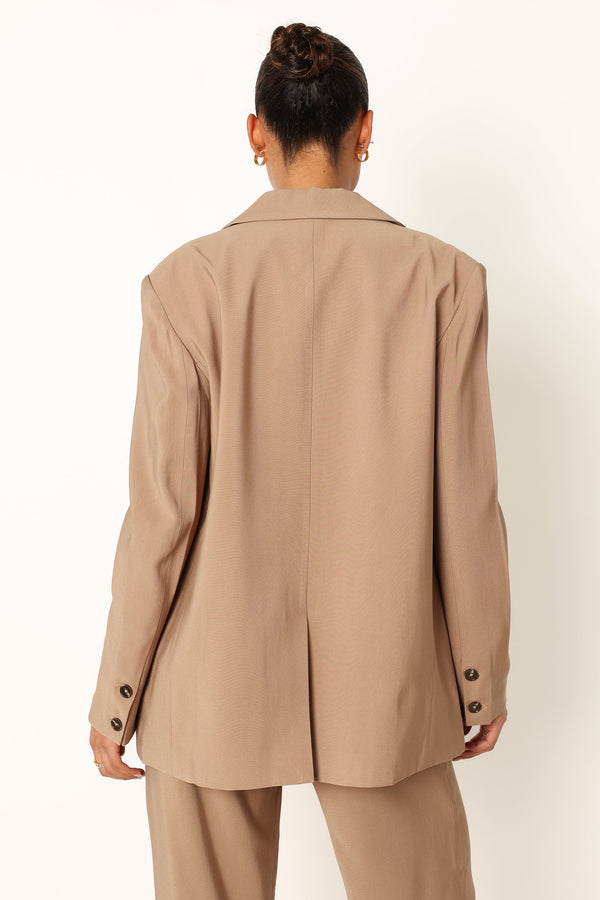 Petal and Pup USA OUTERWEAR Noelle Oversized Blazer - Light Brown