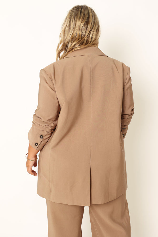 Petal and Pup USA OUTERWEAR Noelle Oversized Blazer - Light Brown