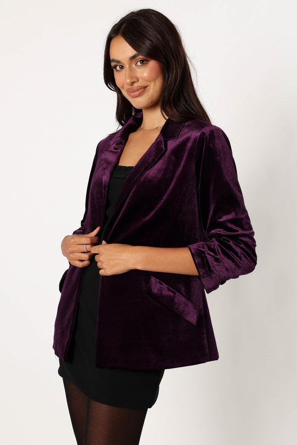 Petal and Pup USA OUTERWEAR Vera Velvet Blazer - Plum