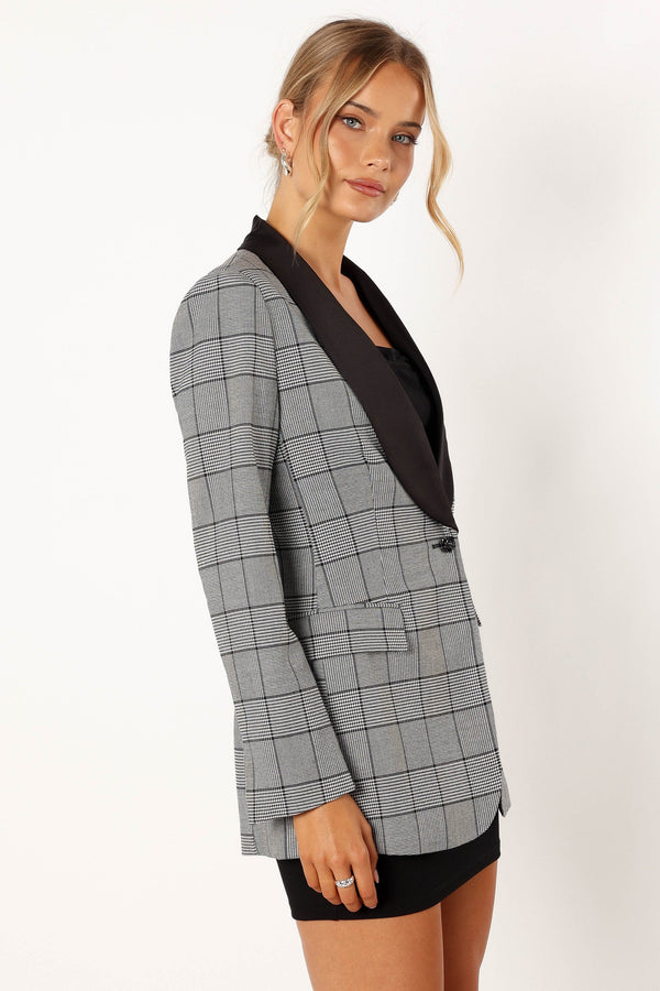 Petal and Pup USA OUTERWEAR Veronica Contrast Lapel Blazer - Grey