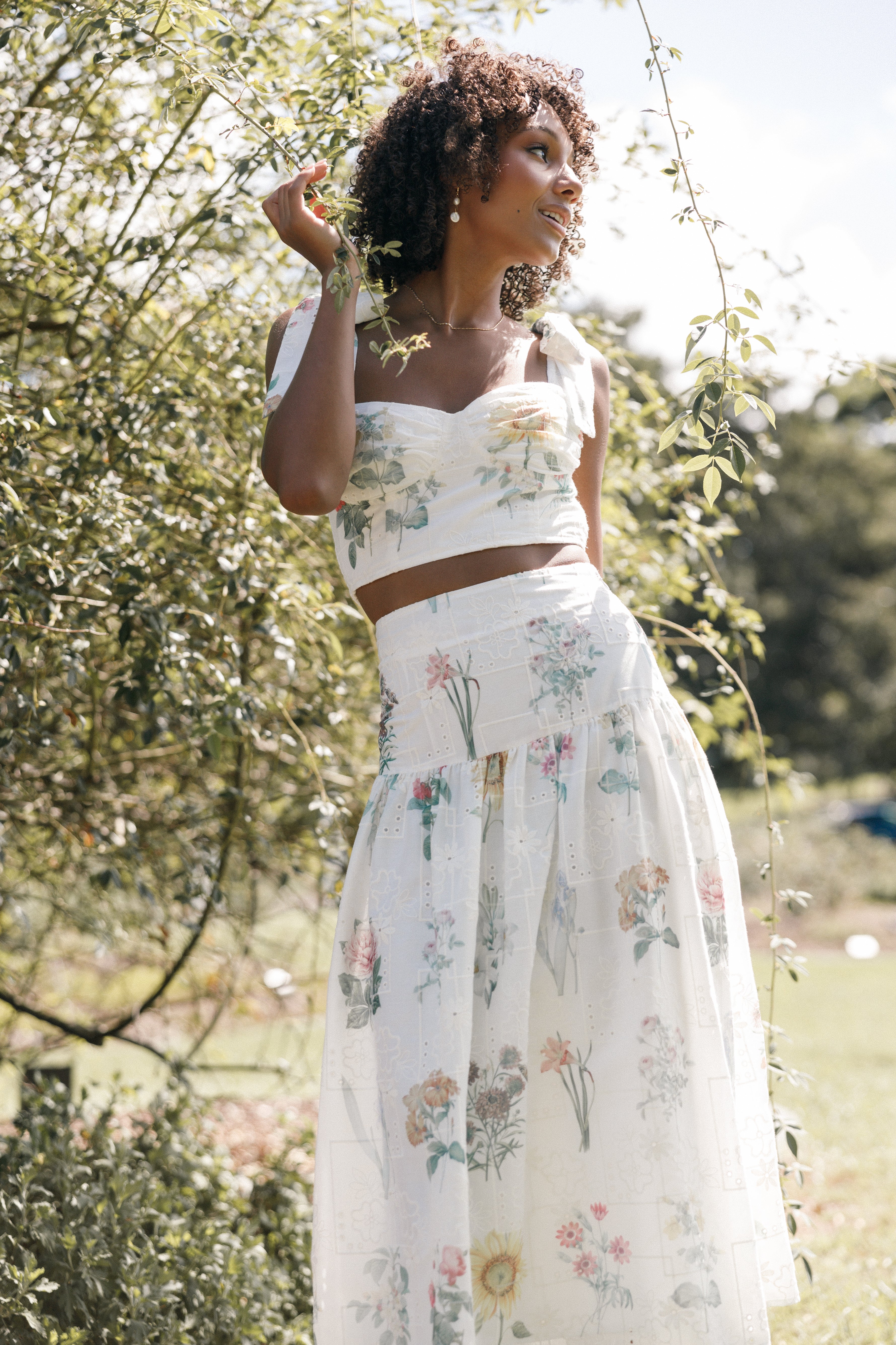 Two Piece White Long Skirt And Top Set Women's Two Piece Set, Bell