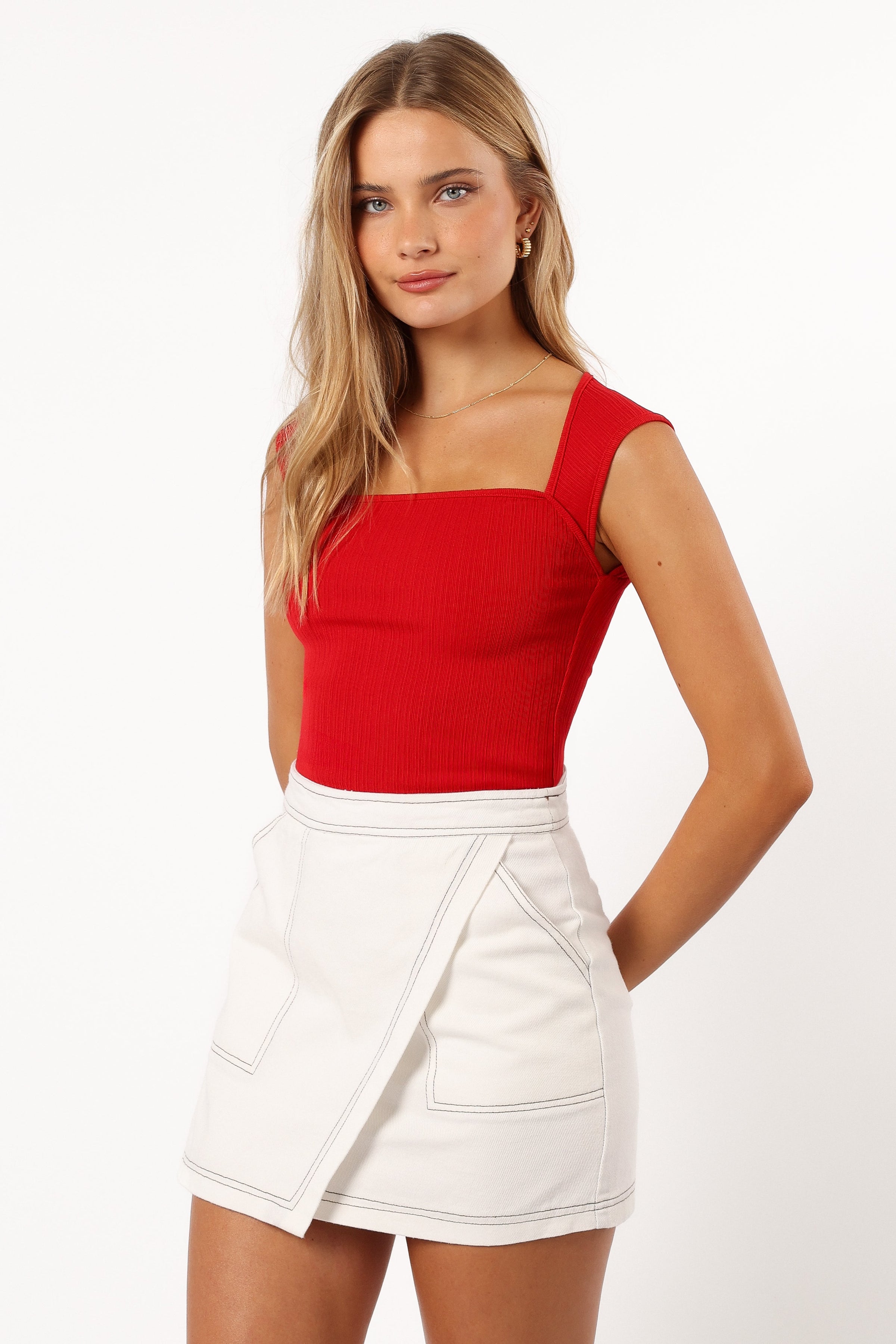 Petal and Pup USA TOPS Clara Top - Red