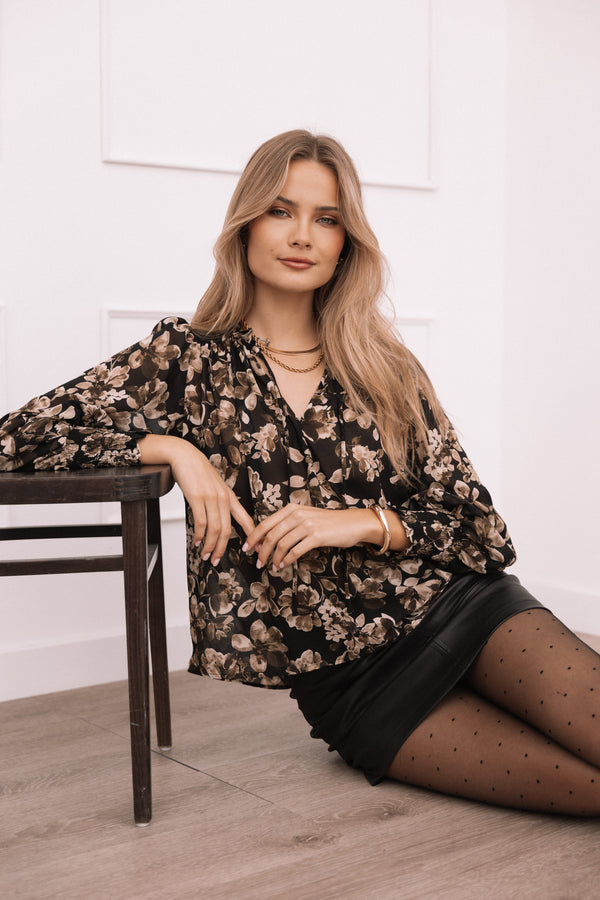 Petal and Pup USA TOPS Daphne Top - Midnight Taupe