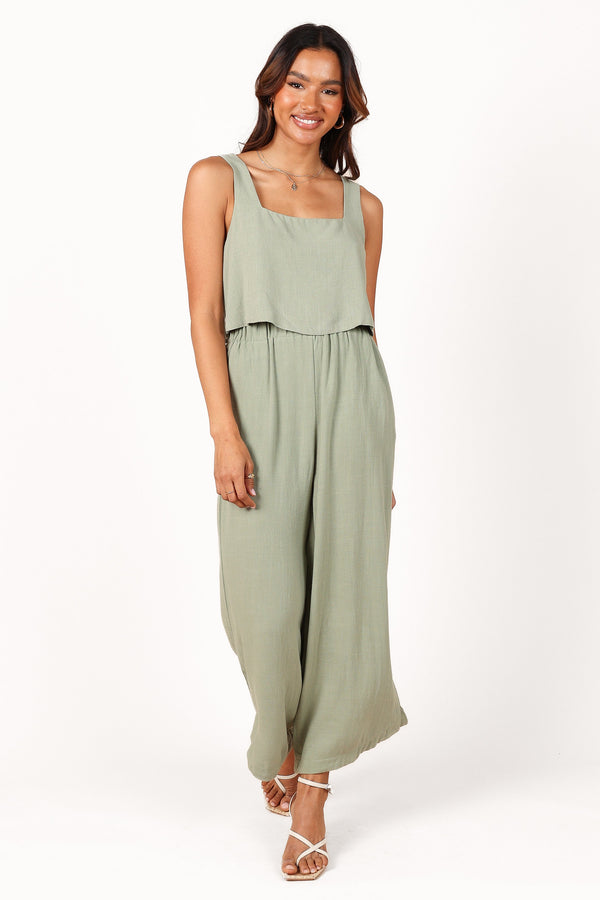 Petal and Pup USA TOPS Eleanor Cropped Top - Green