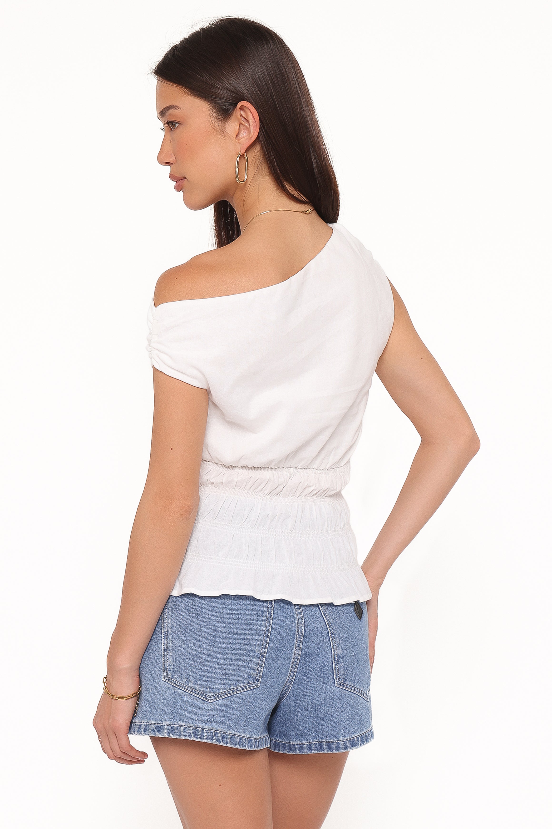 Petal and Pup USA TOPS Lia Off Shoulder Top - Ivory