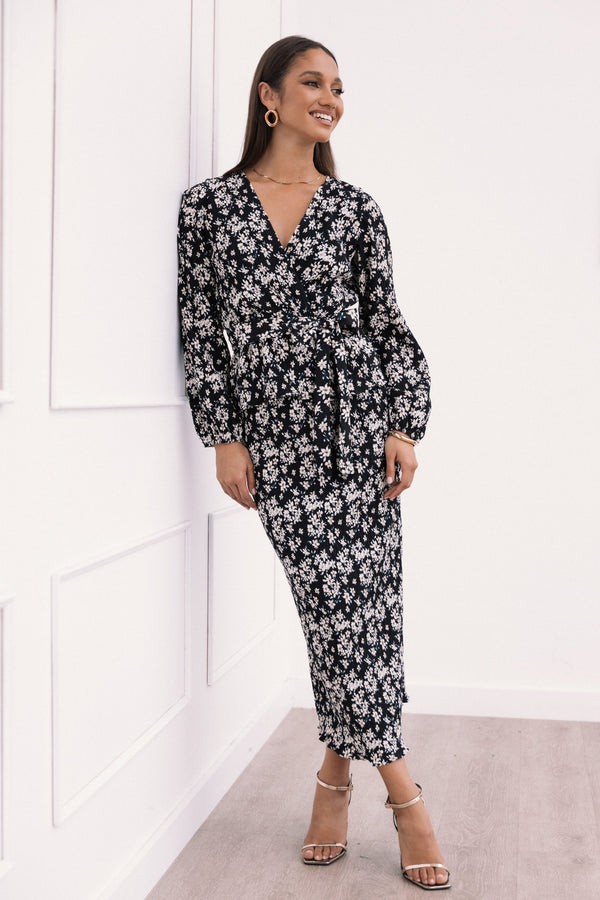Petal and Pup USA TOPS Minelli Pleat Top - Black/White Floral