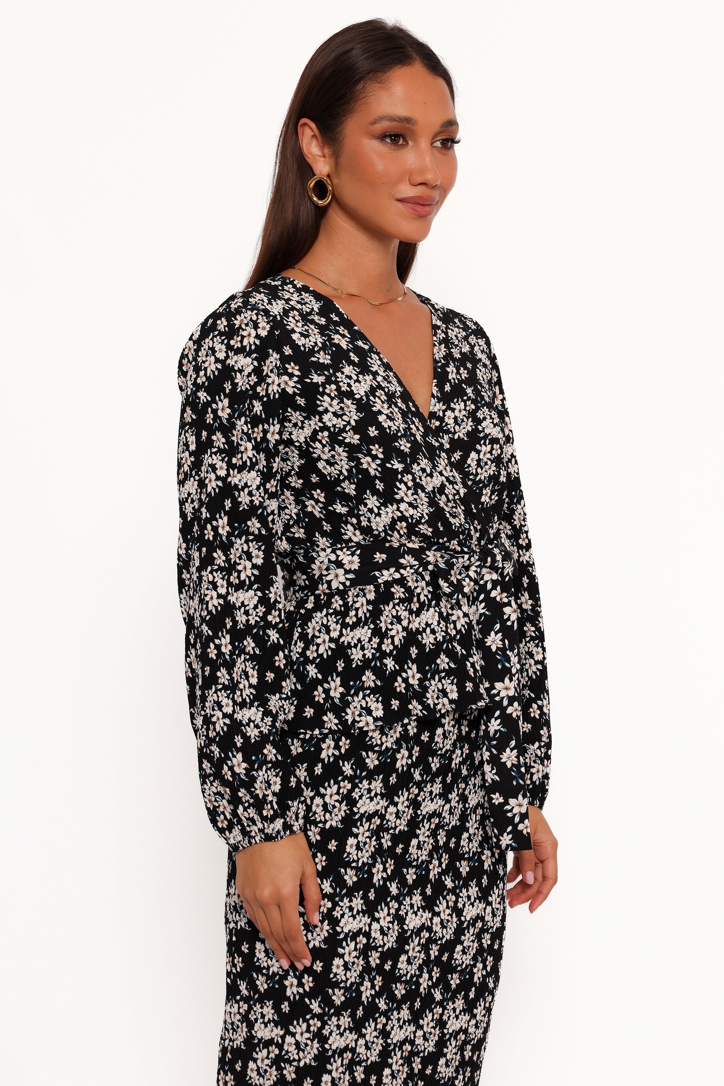 Petal and Pup USA TOPS Minelli Pleat Top - Black/White Floral