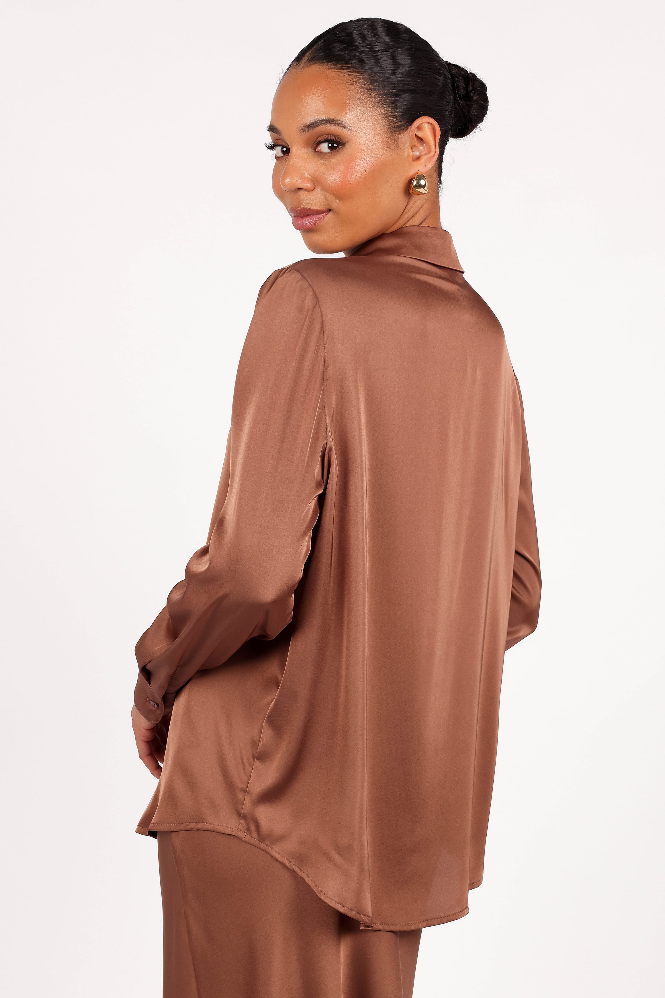 Petal and Pup USA TOPS Narissa Satin Shirt - Banksia Brown (Hold for Rack)