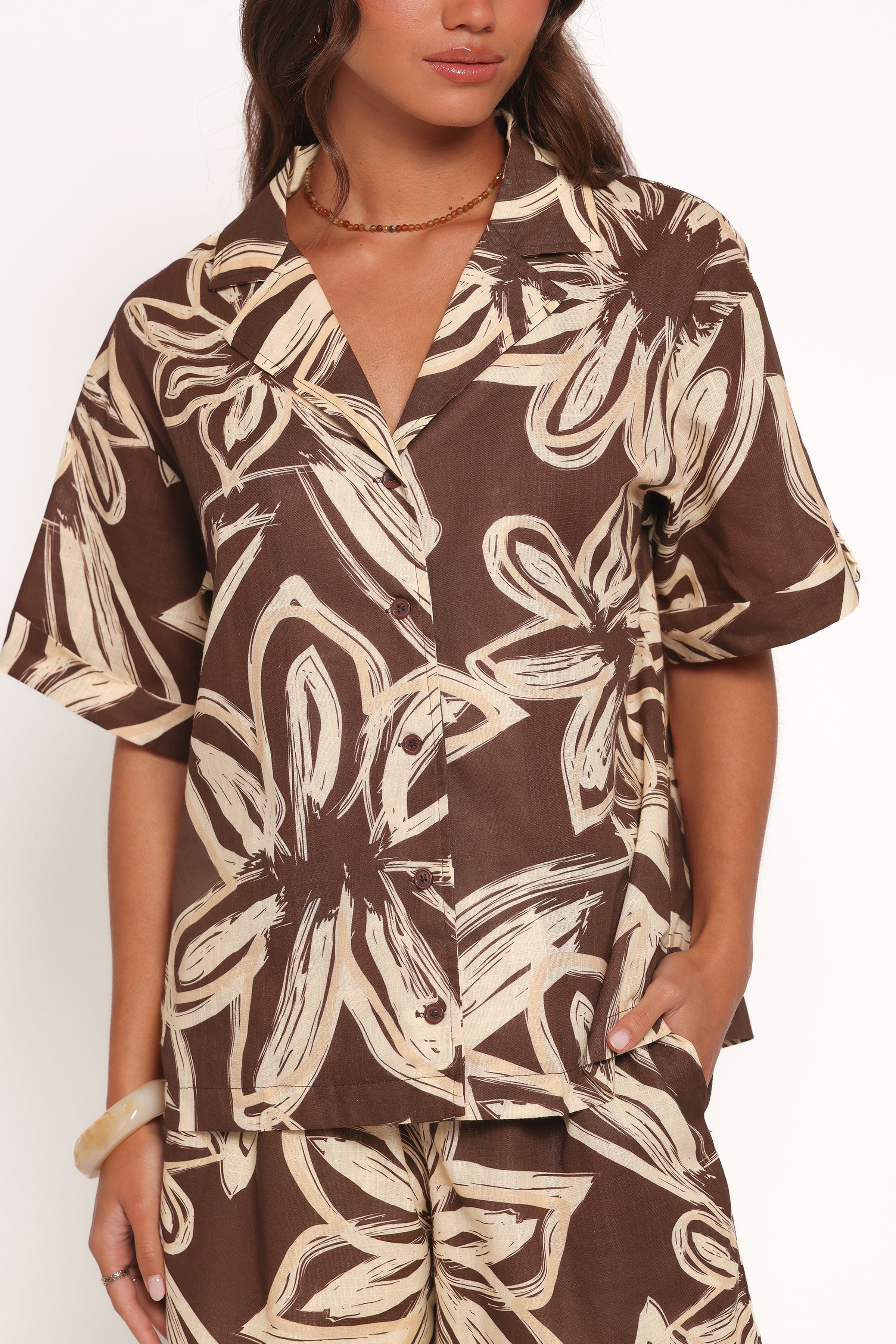 Petal and Pup USA TOPS Pacifica Button Up Shirt - Chocolate Floral (Hold for Amazon)