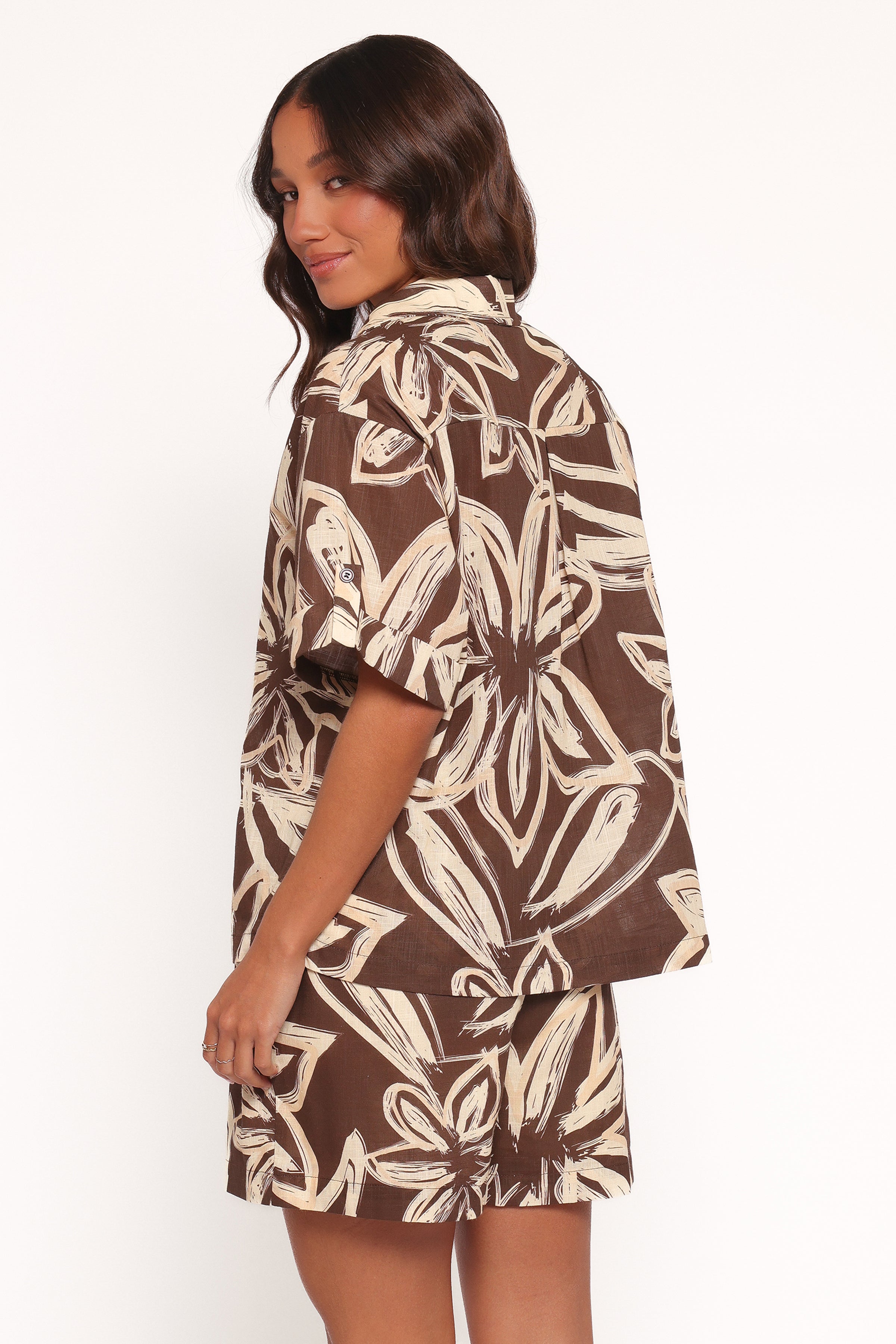 Petal and Pup USA TOPS Pacifica Button Up Shirt - Chocolate Floral (Hold for Amazon)
