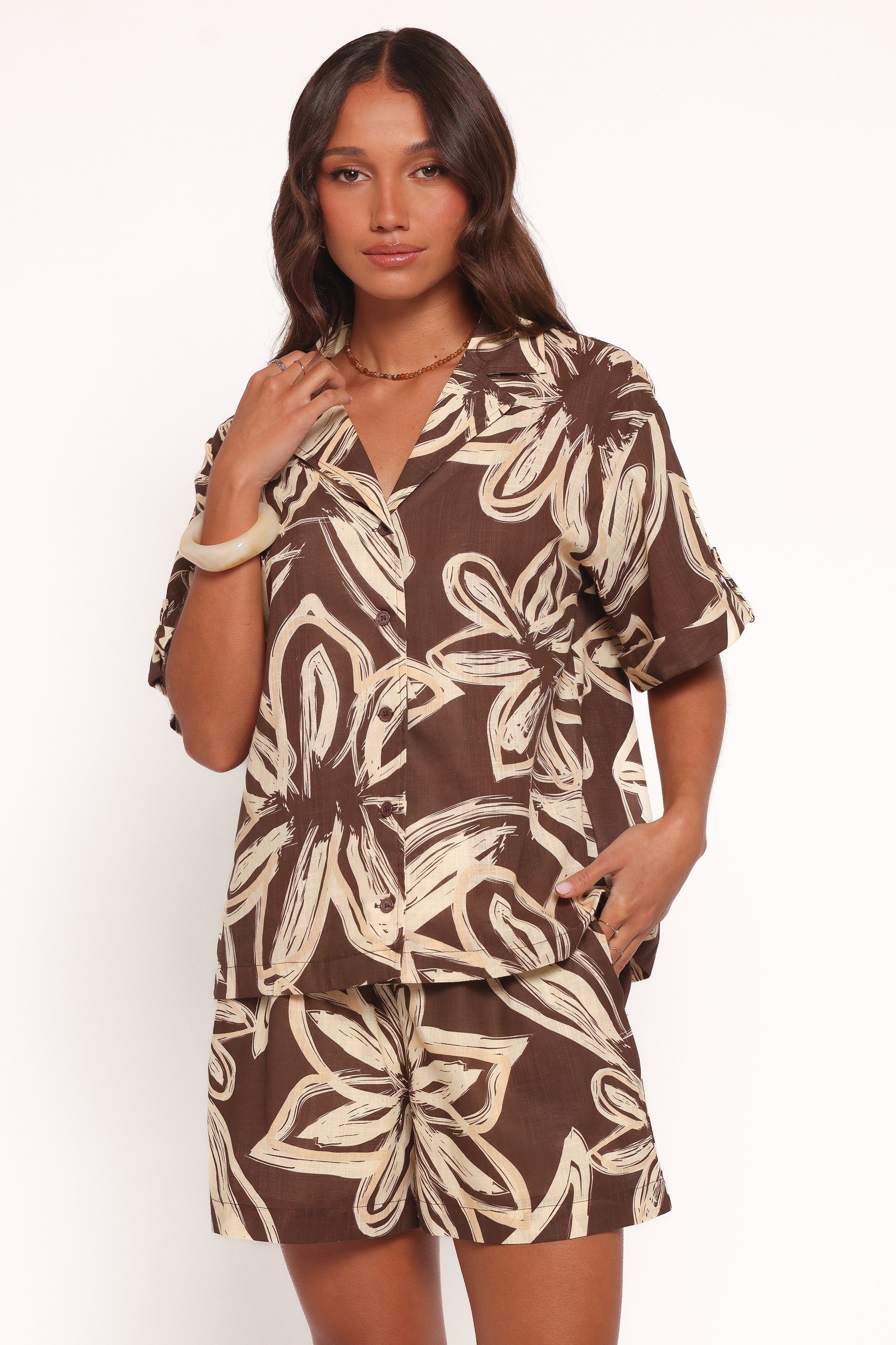 Petal and Pup USA TOPS Pacifica Button Up Shirt - Chocolate Floral (Hold for Amazon)